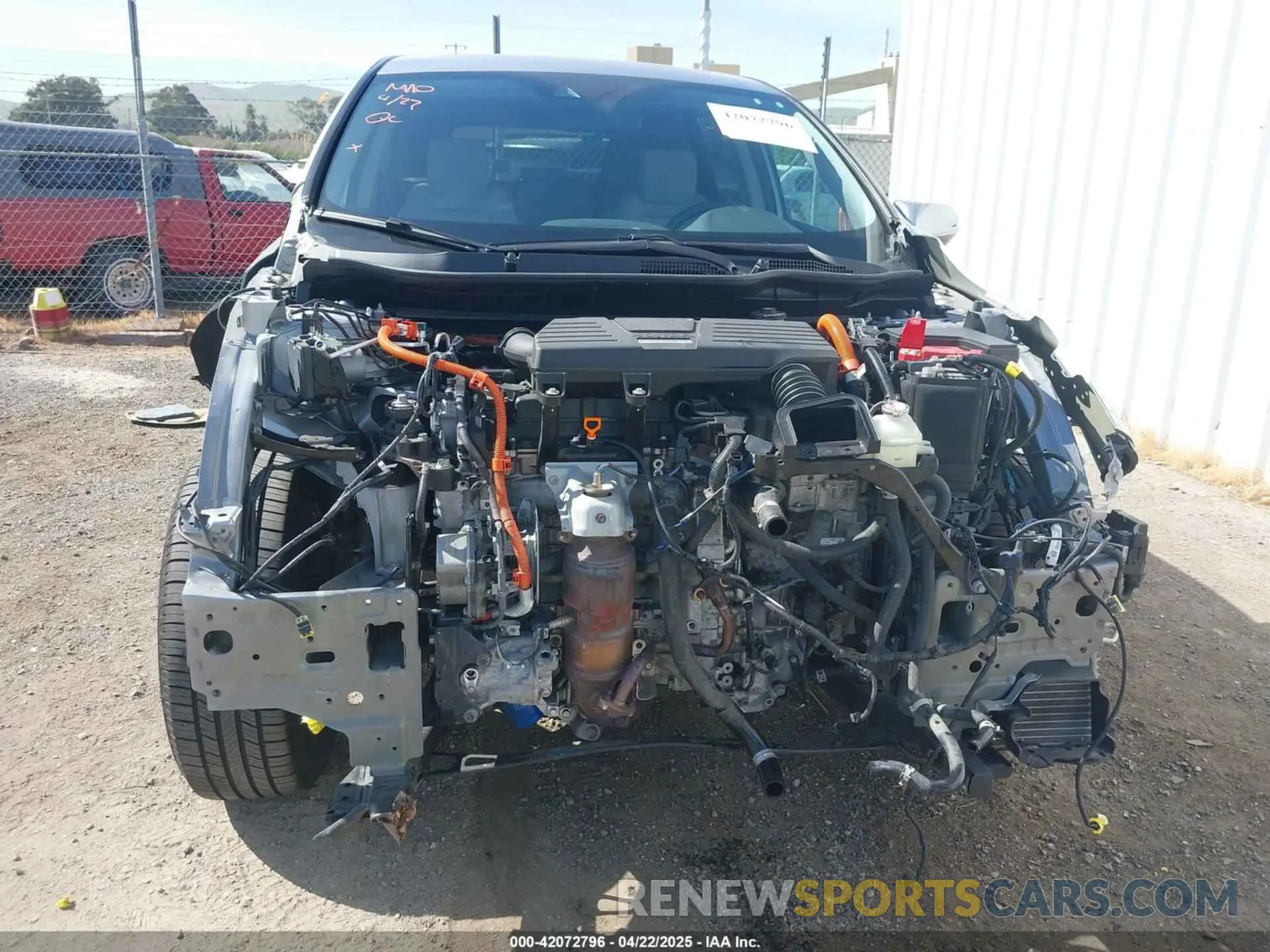 6 Photograph of a damaged car 7FART6H53LE004913 HONDA CR-V HYBRID 2020