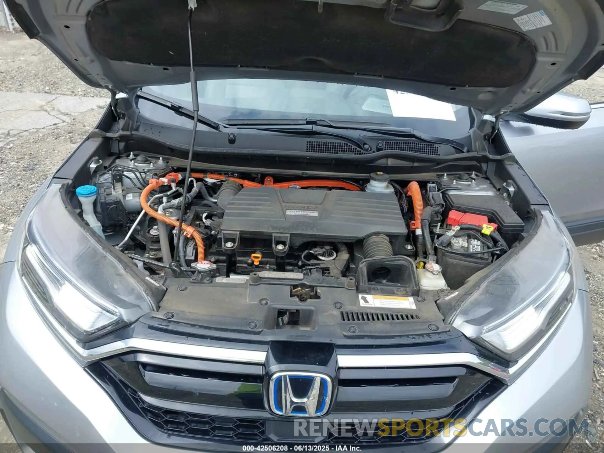 10 Photograph of a damaged car 7FART6H80LE026295 HONDA CR-V HYBRID 2020