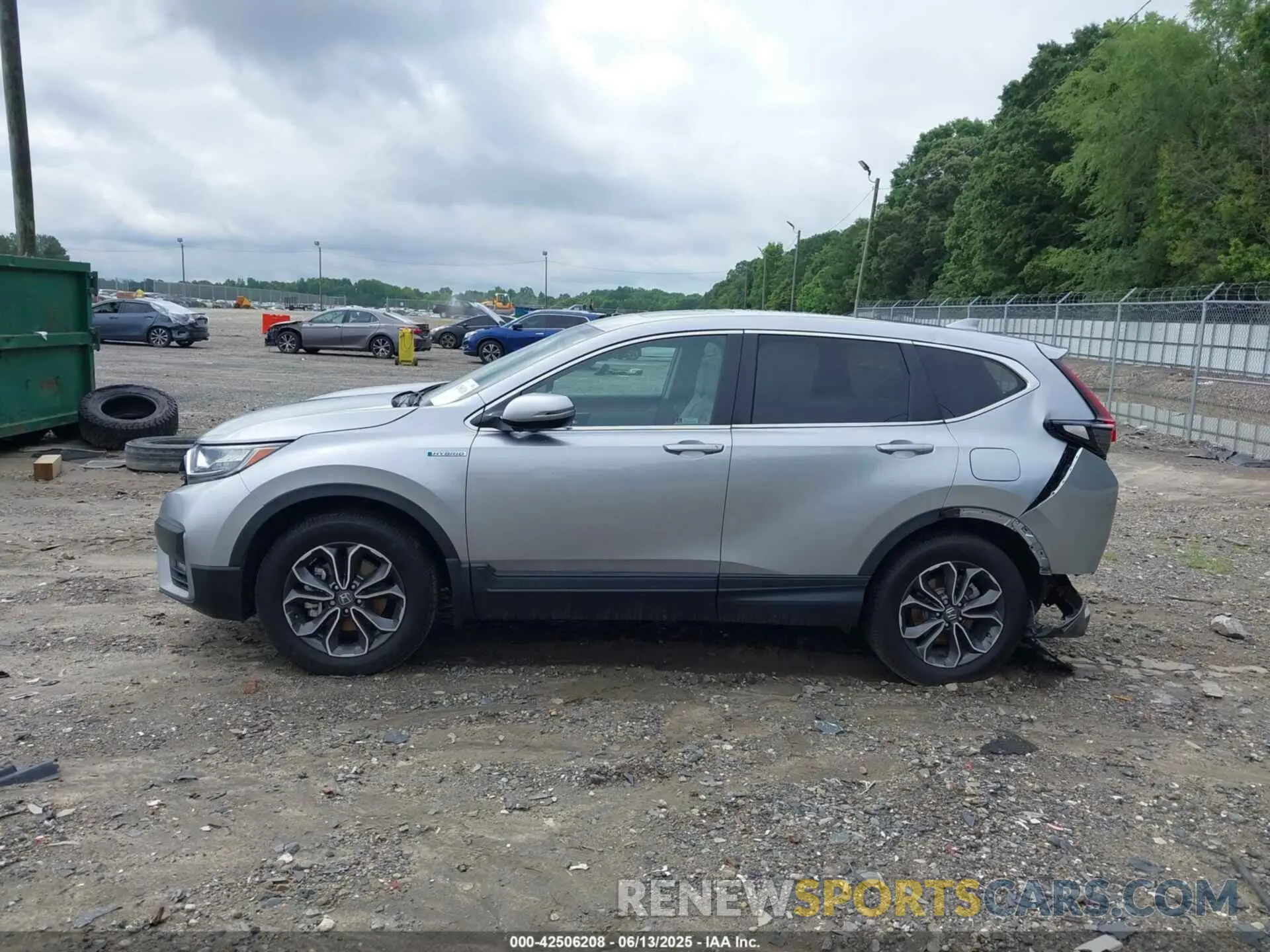 14 Photograph of a damaged car 7FART6H80LE026295 HONDA CR-V HYBRID 2020