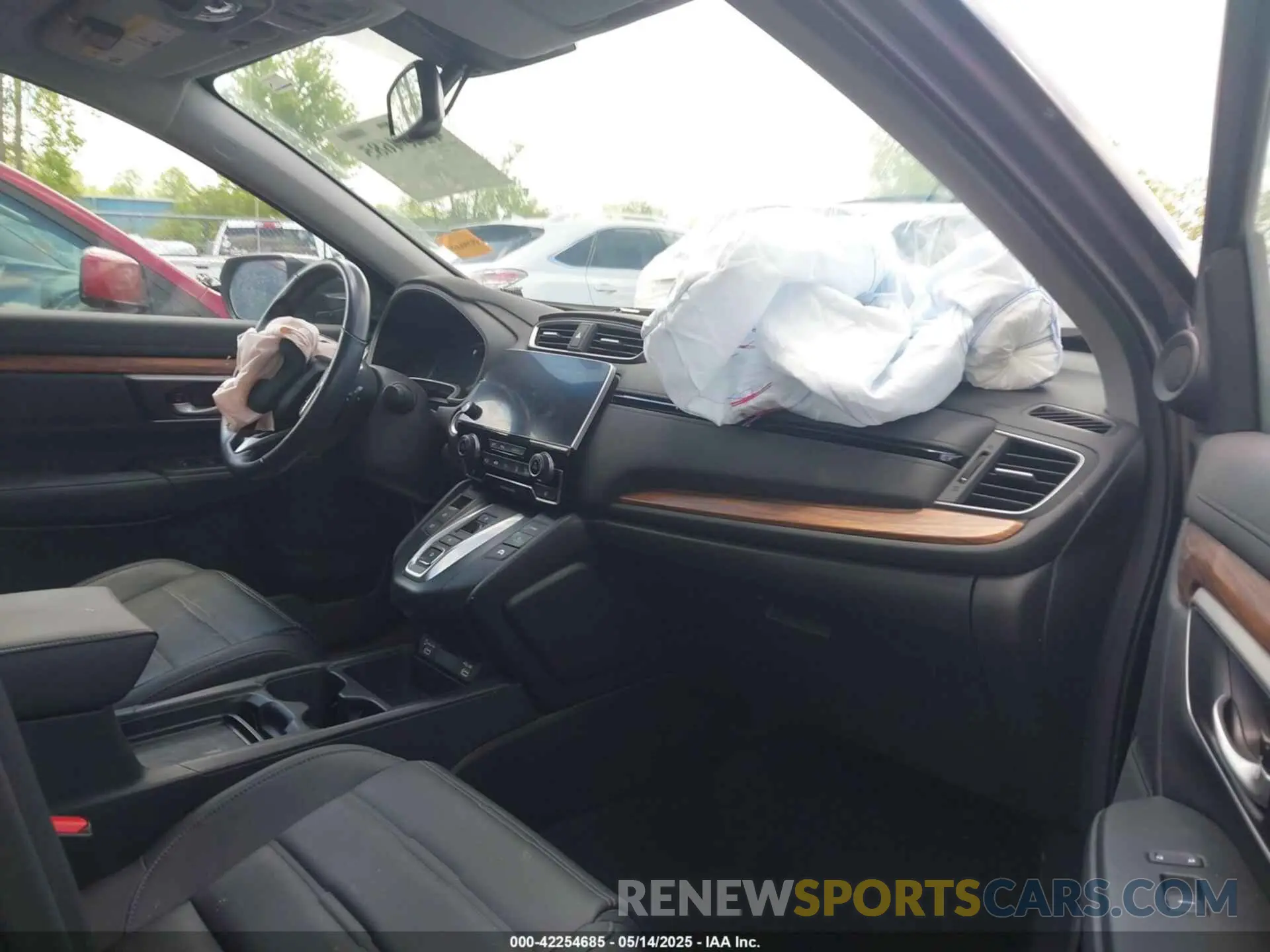 5 Photograph of a damaged car 7FART6H86LE013079 HONDA CR-V HYBRID 2020