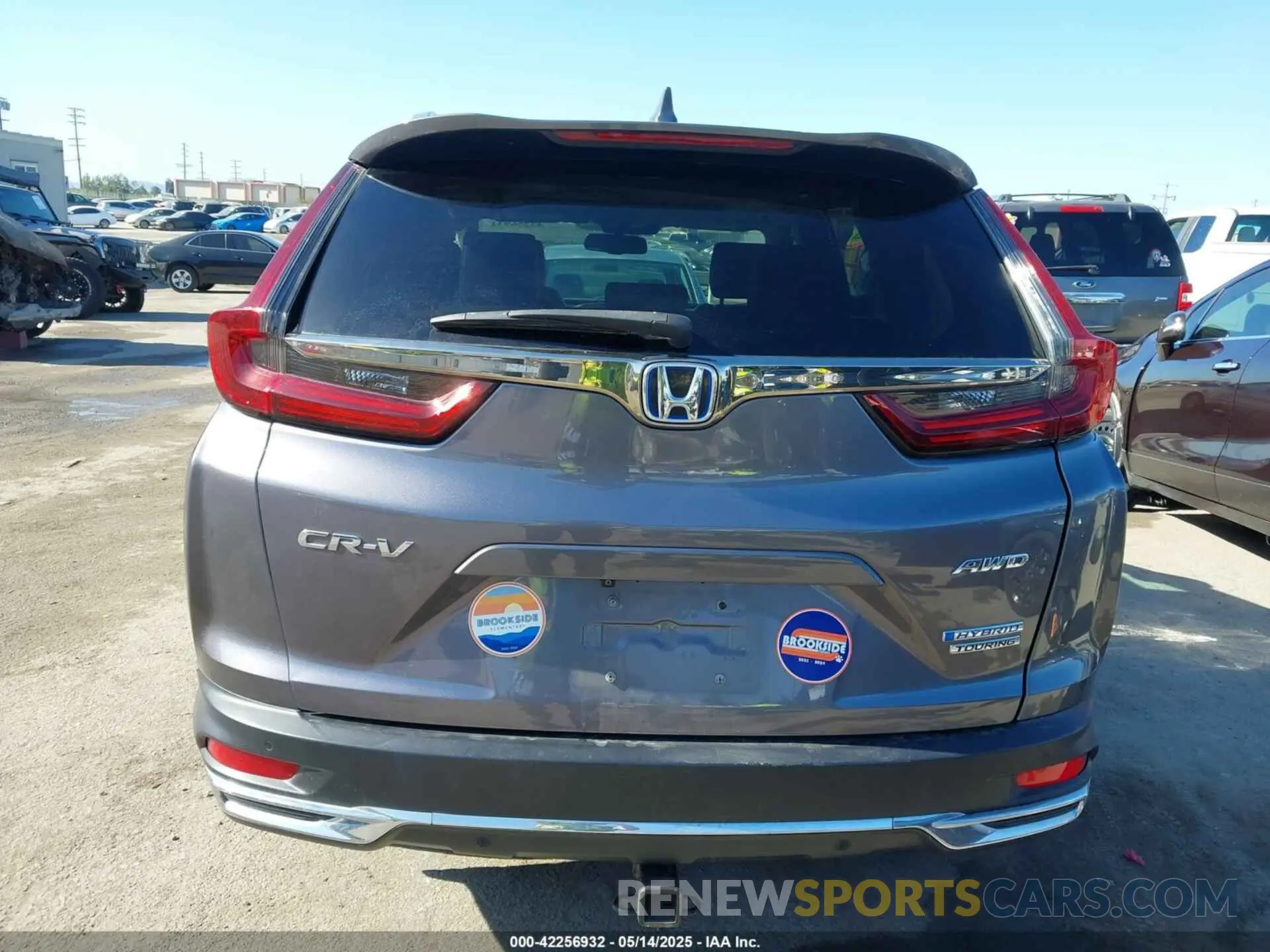 16 Фотография поврежденного автомобиля 7FART6H91LE000684 HONDA CR-V HYBRID 2020