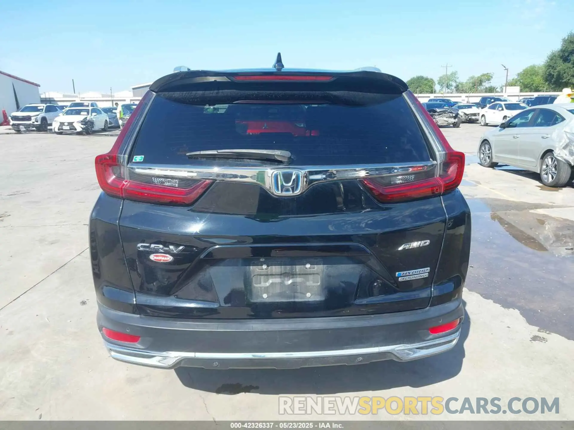 17 Photograph of a damaged car 7FART6H91LE005707 HONDA CR-V HYBRID 2020