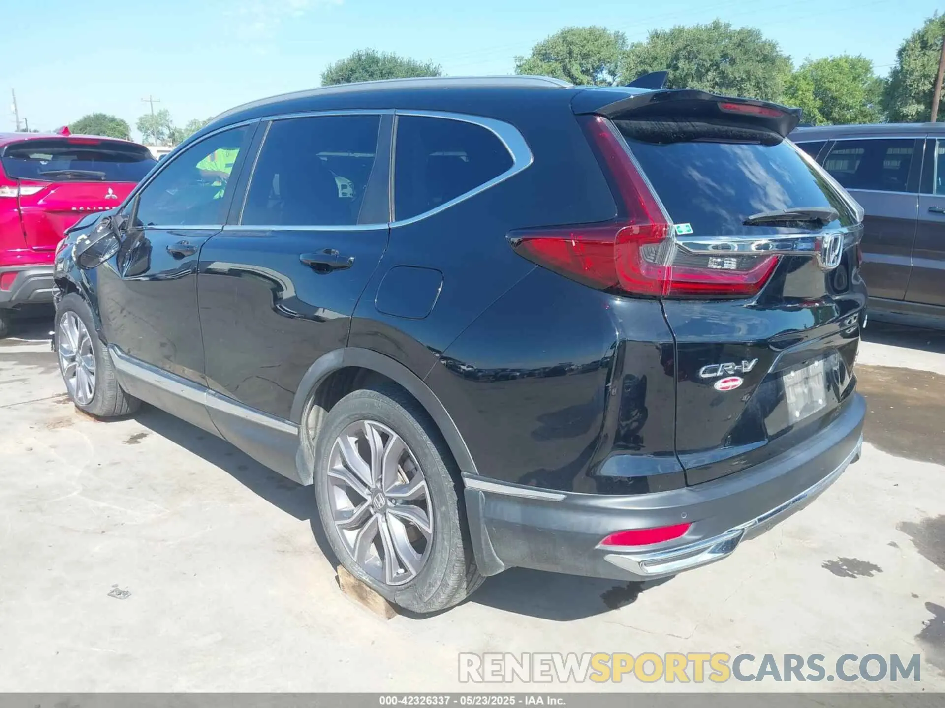 3 Photograph of a damaged car 7FART6H91LE005707 HONDA CR-V HYBRID 2020