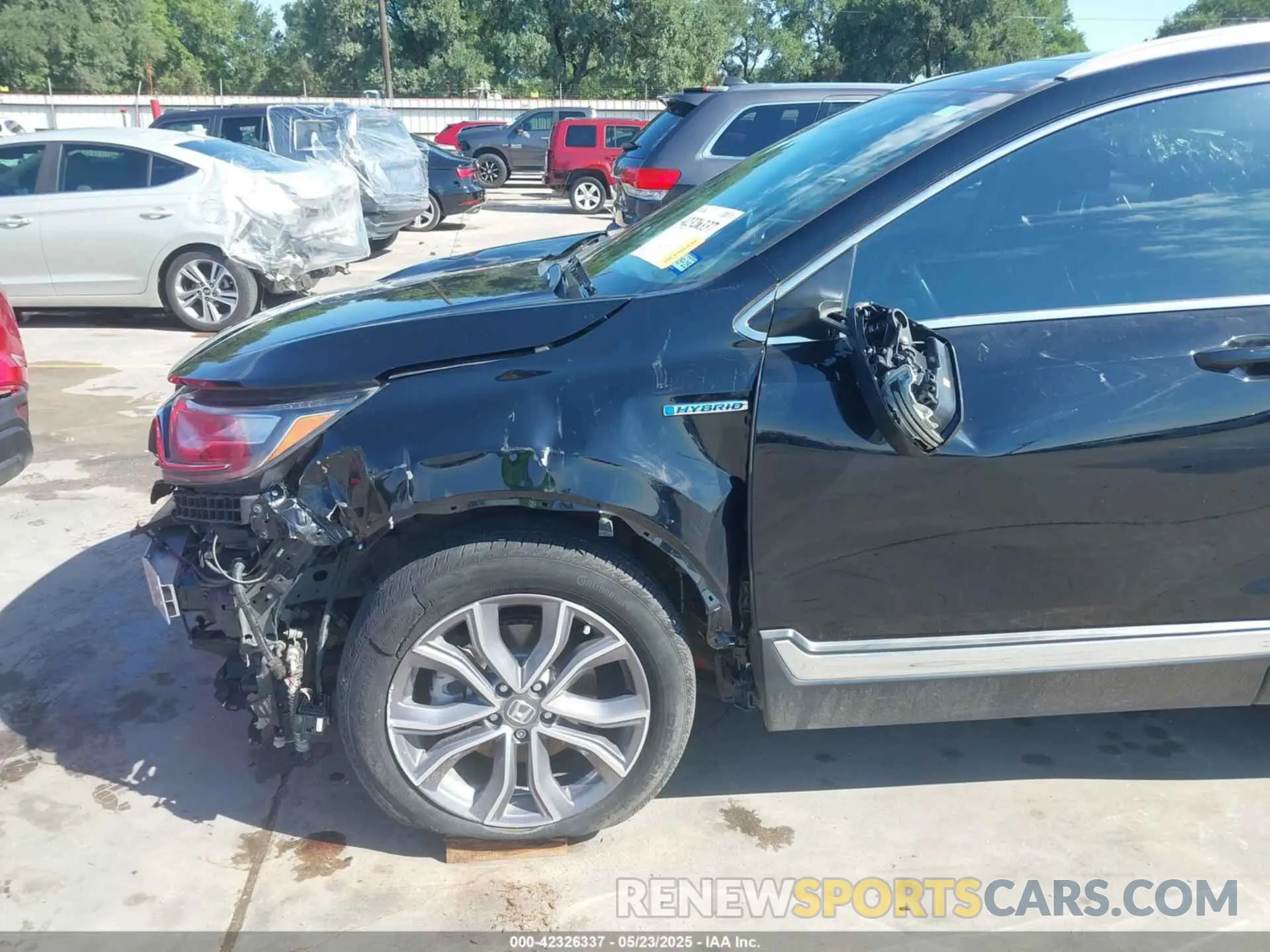6 Photograph of a damaged car 7FART6H91LE005707 HONDA CR-V HYBRID 2020