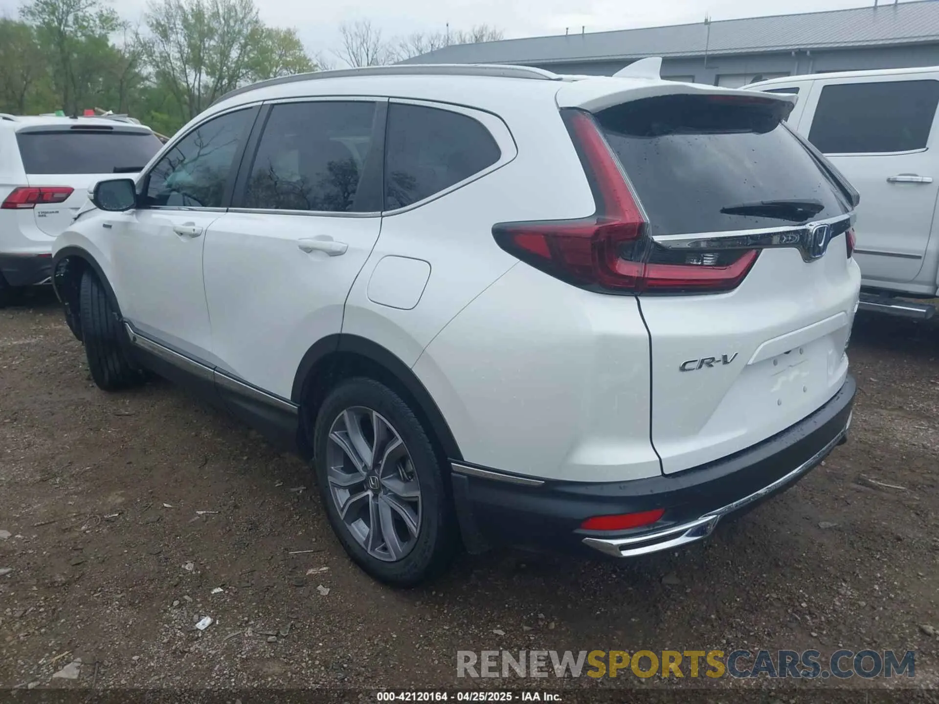 3 Фотография поврежденного автомобиля 7FART6H9XLE024742 HONDA CR-V HYBRID 2020
