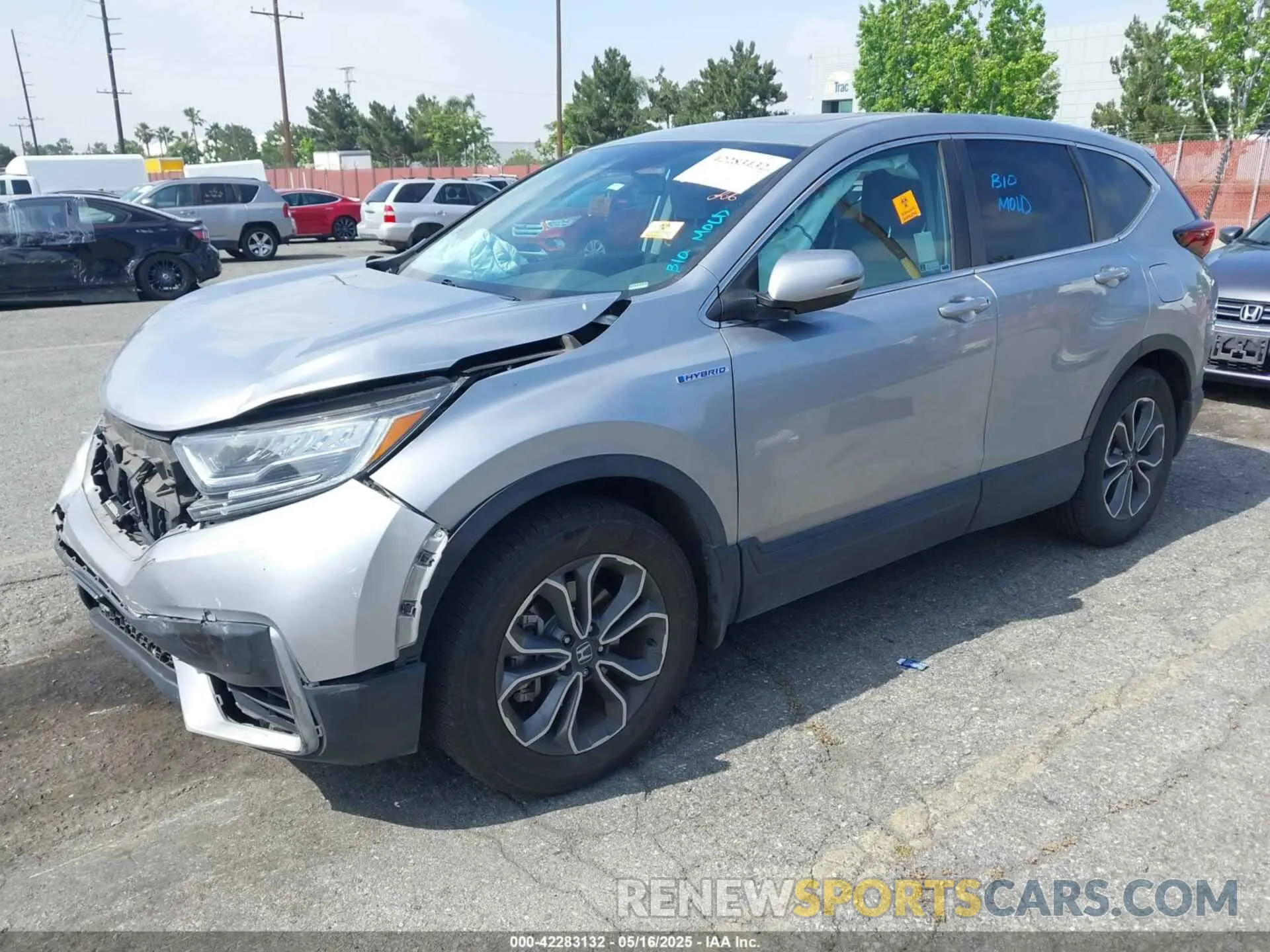 2 Photograph of a damaged car 5J6RT6H50NL013610 HONDA CR-V HYBRID 2022