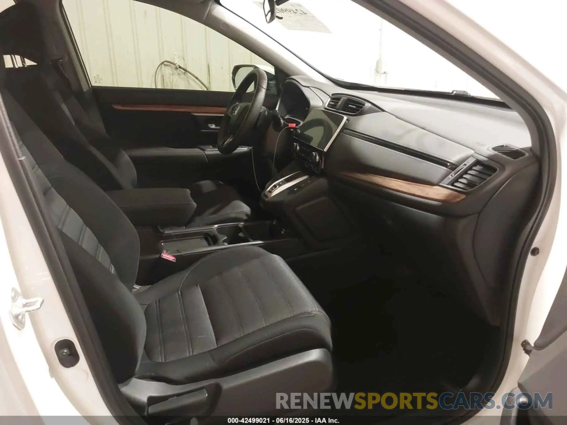 5 Фотография поврежденного автомобиля 5J6RT6H57NL004886 HONDA CR-V HYBRID 2022