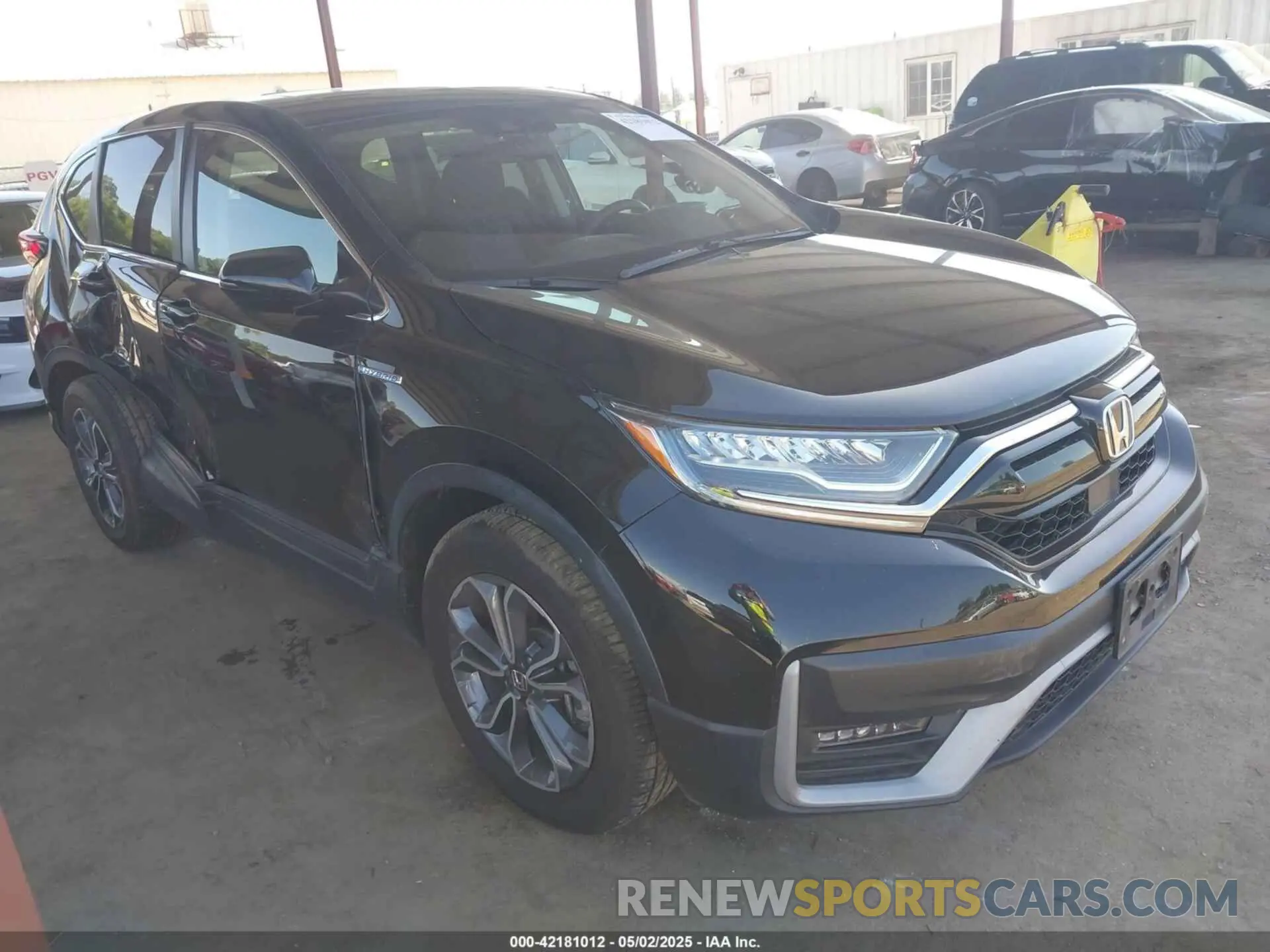 1 Photograph of a damaged car 5J6RT6H59NL037954 HONDA CR-V HYBRID 2022