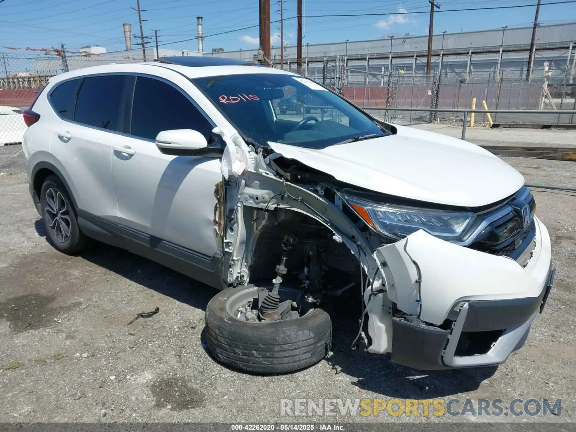 1 Photograph of a damaged car 5J6RT6H80NL030272 HONDA CR-V HYBRID 2022