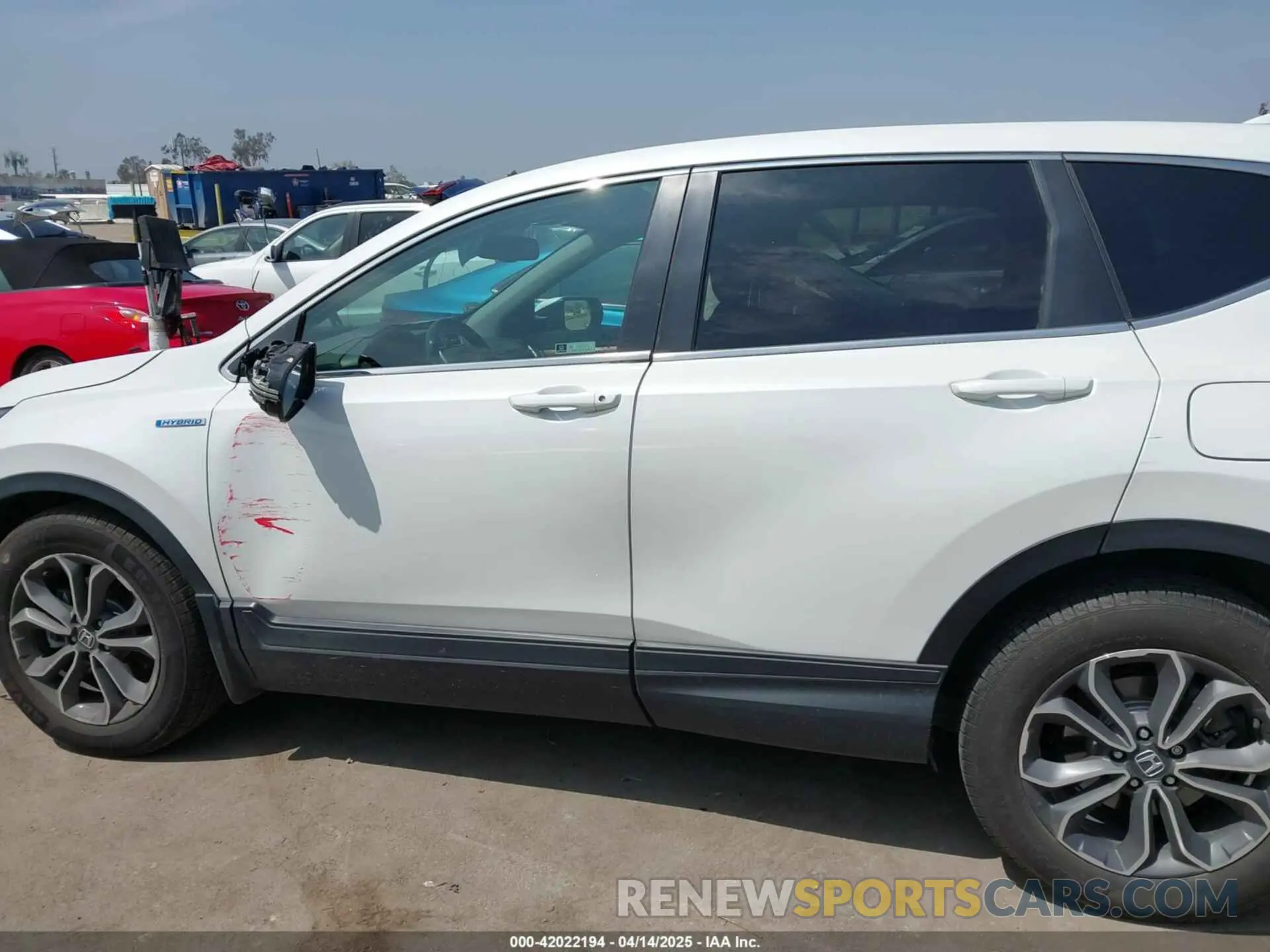 14 Photograph of a damaged car 5J6RT6H81NL027736 HONDA CR-V HYBRID 2022