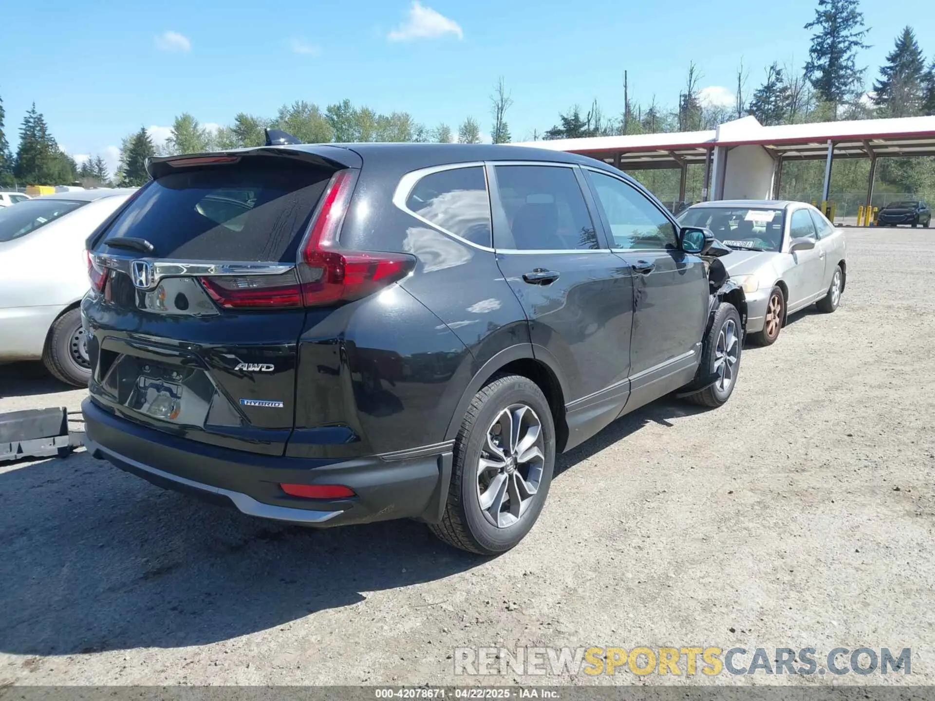 4 Photograph of a damaged car 5J6RT6H86NL032852 HONDA CR-V HYBRID 2022