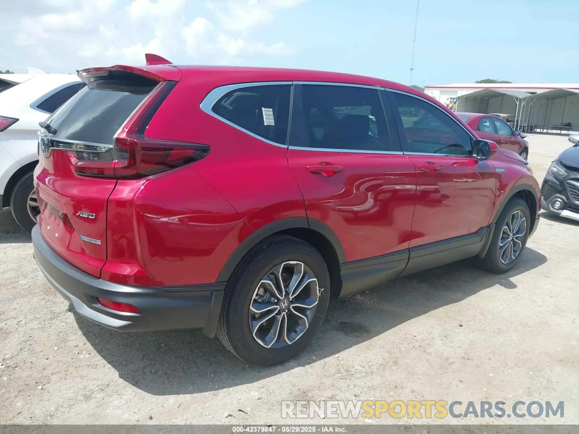 4 Photograph of a damaged car 5J6RT6H88NL050723 HONDA CR-V HYBRID 2022