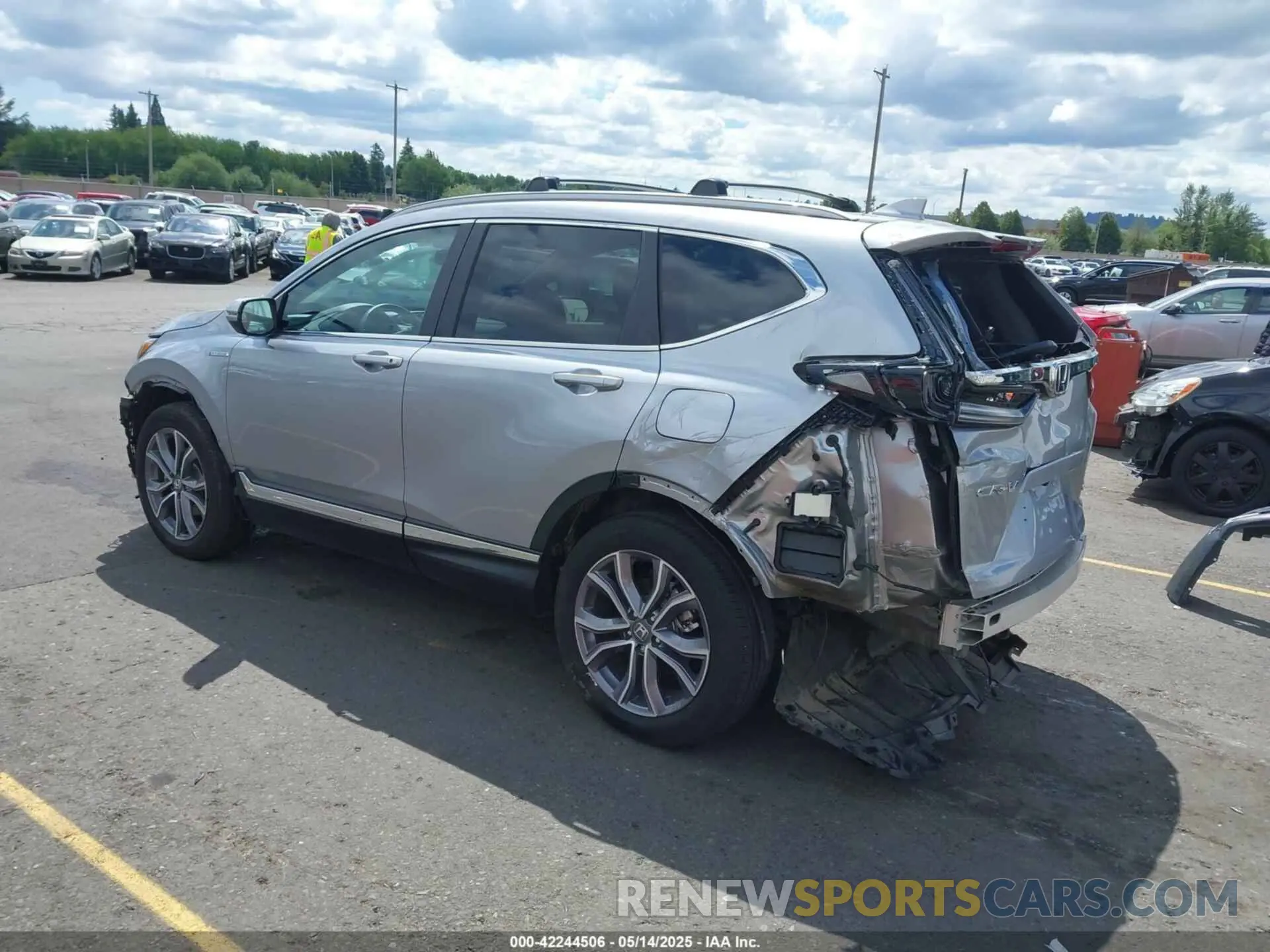 3 Photograph of a damaged car 5J6RT6H92NL000926 HONDA CR-V HYBRID 2022