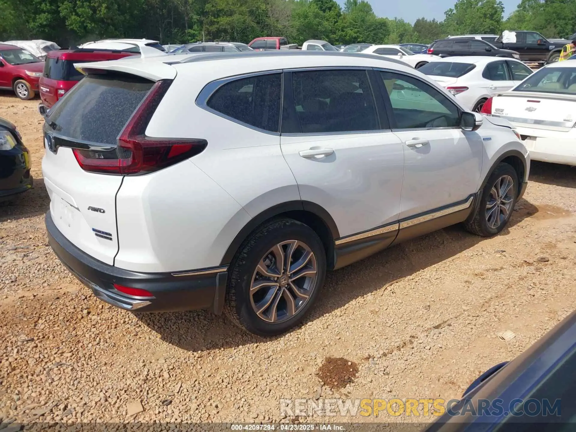 4 Photograph of a damaged car 5J6RT6H93NL038701 HONDA CR-V HYBRID 2022