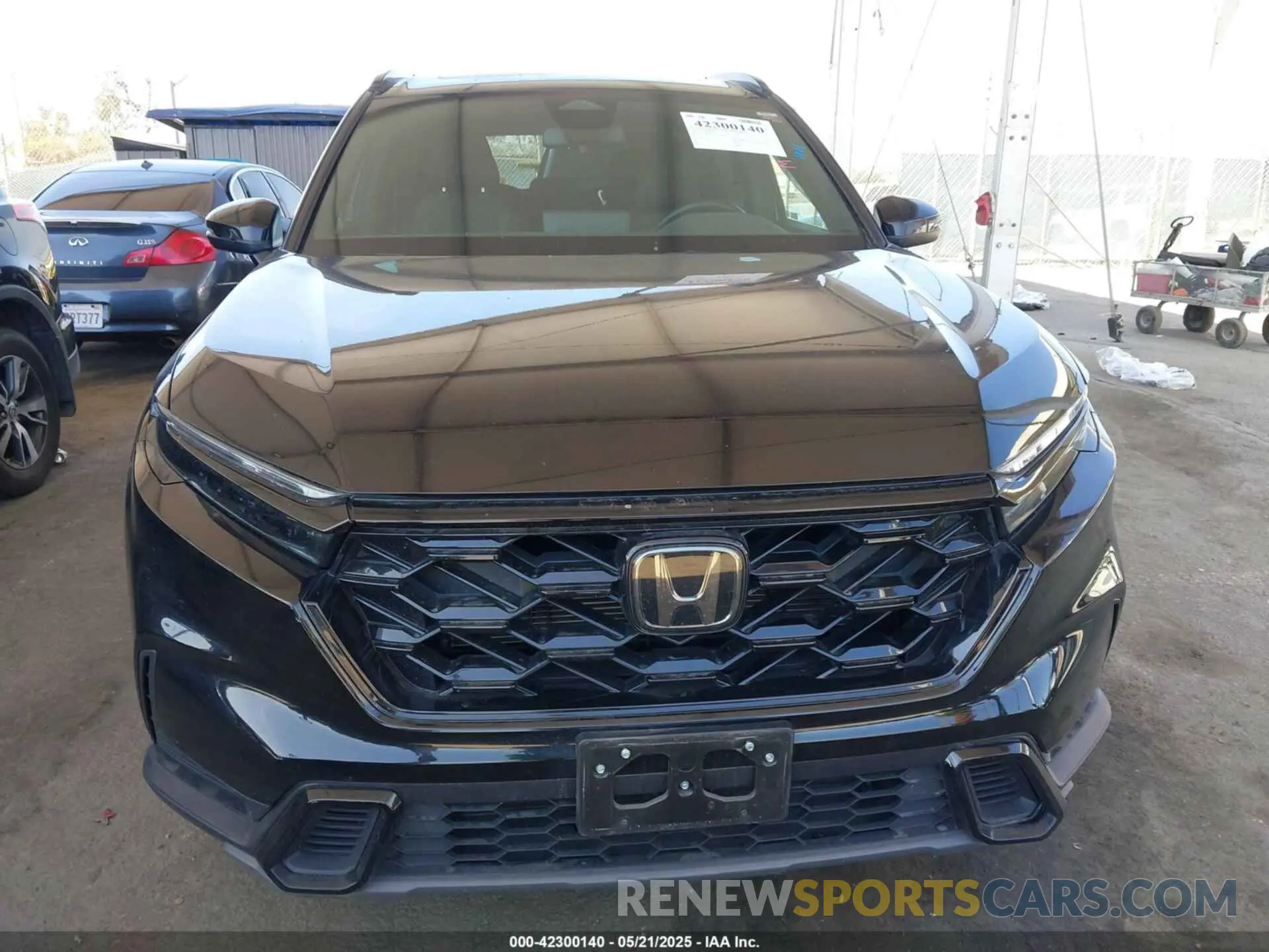 12 Photograph of a damaged car 2HKRS5H56PH714338 HONDA CR-V HYBRID 2023
