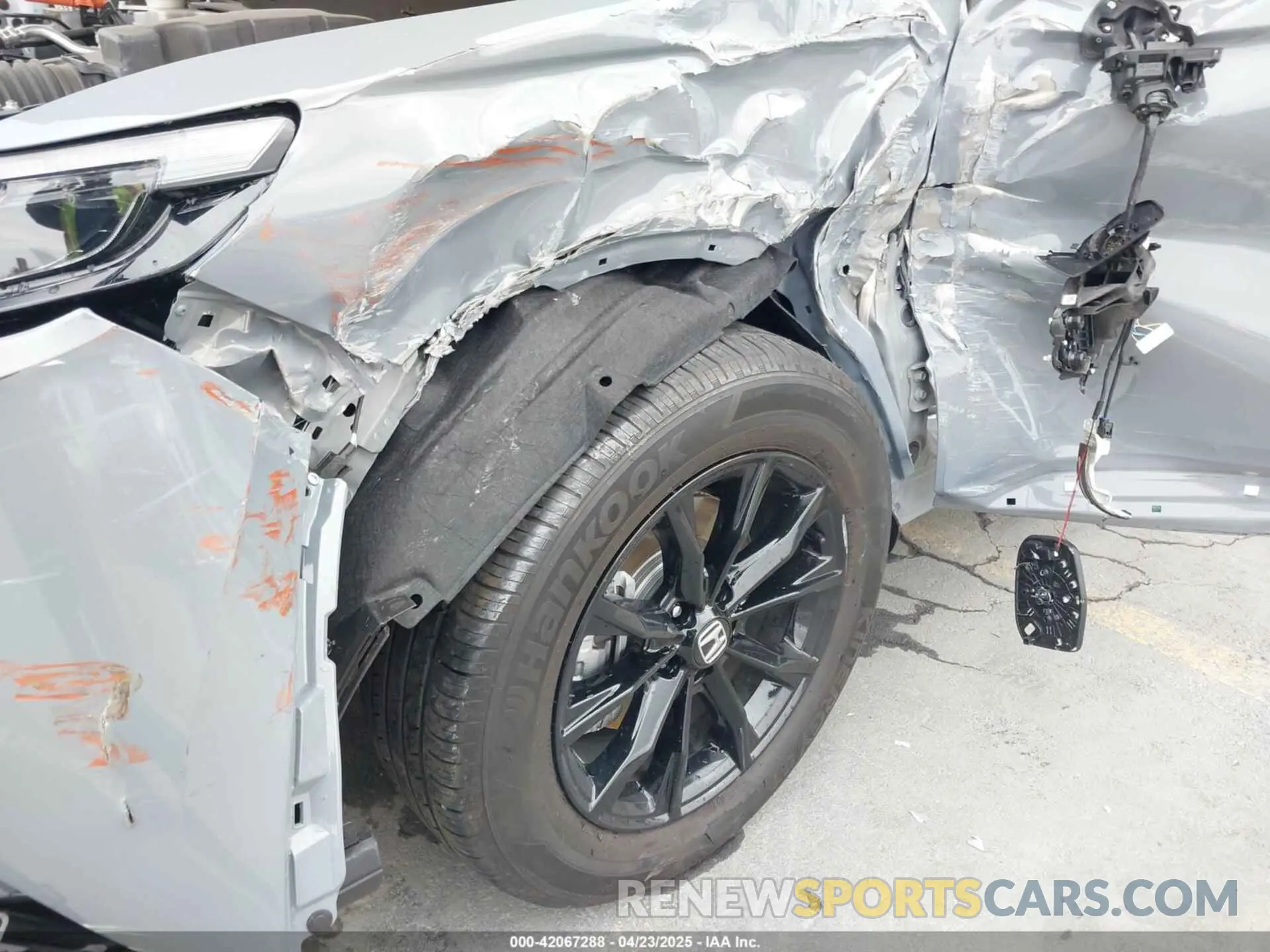 6 Photograph of a damaged car 2HKRS5H57PH703574 HONDA CR-V HYBRID 2023