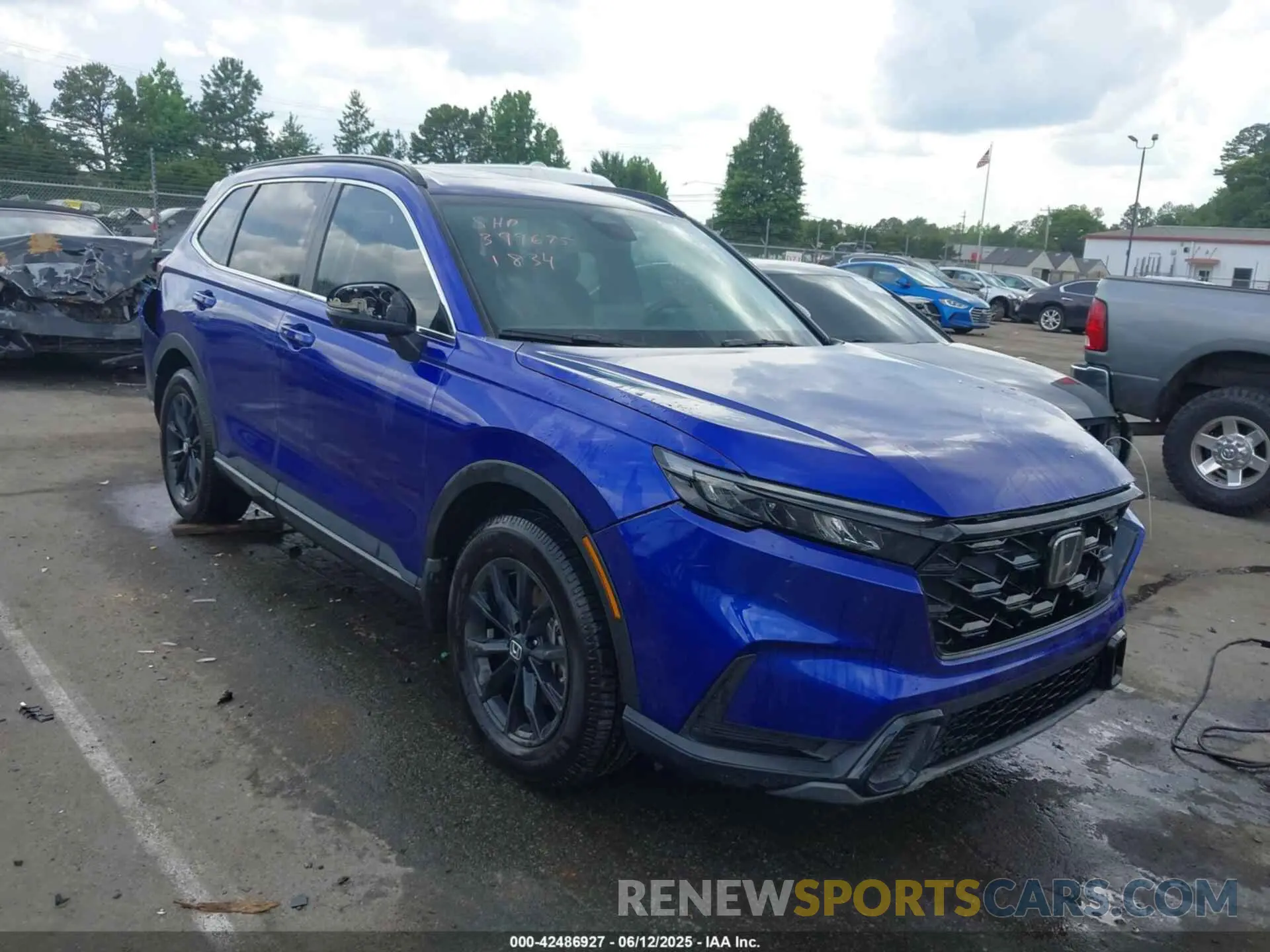 1 Photograph of a damaged car 2HKRS6H52PH811834 HONDA CR-V HYBRID 2023