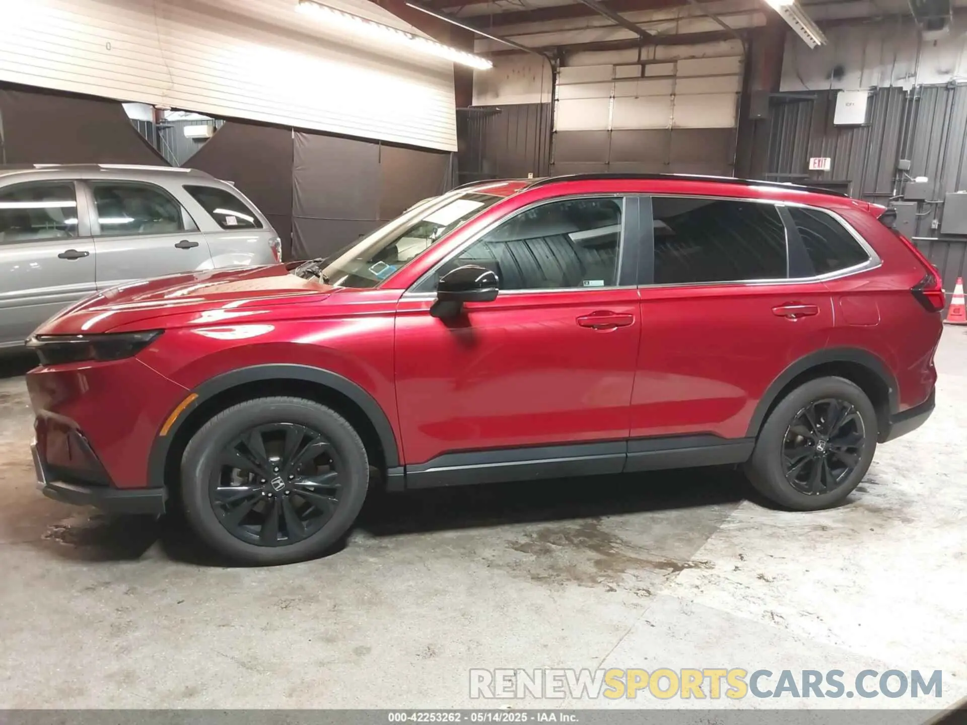 14 Photograph of a damaged car 2HKRS6H94PH814978 HONDA CR-V HYBRID 2023