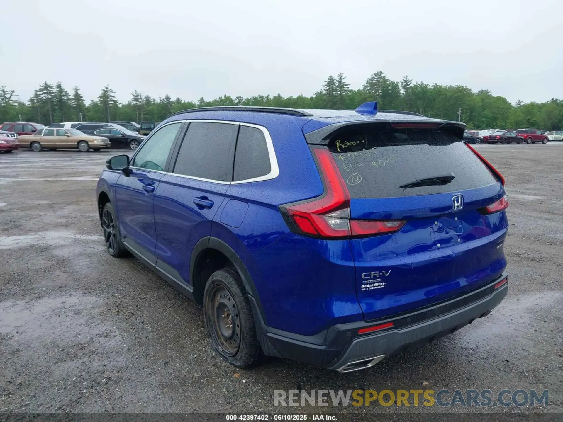 3 Photograph of a damaged car 2HKRS6H97PH805241 HONDA CR-V HYBRID 2023