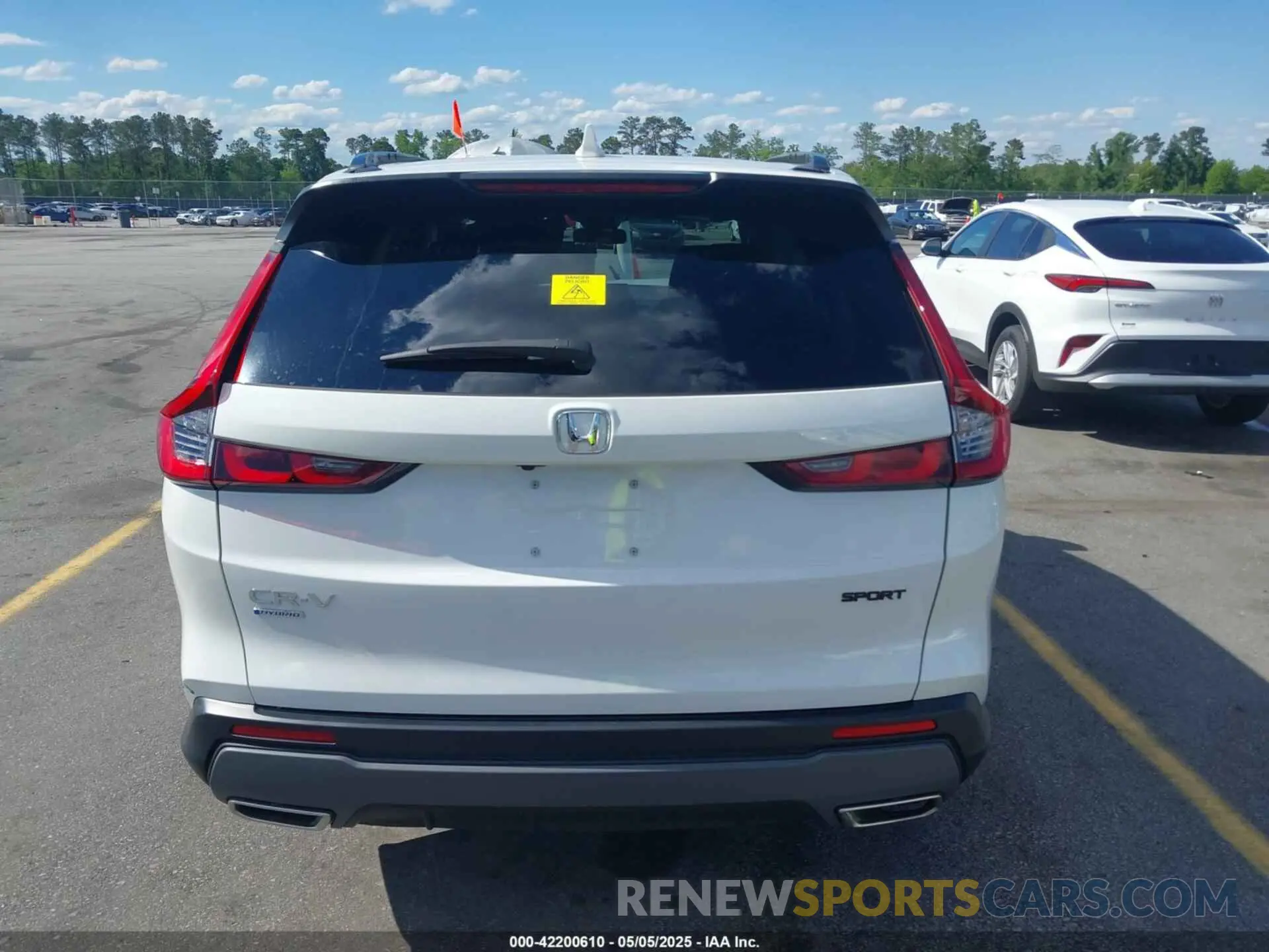 16 Фотография поврежденного автомобиля 5J6RS5H55PL000013 HONDA CR-V HYBRID 2023