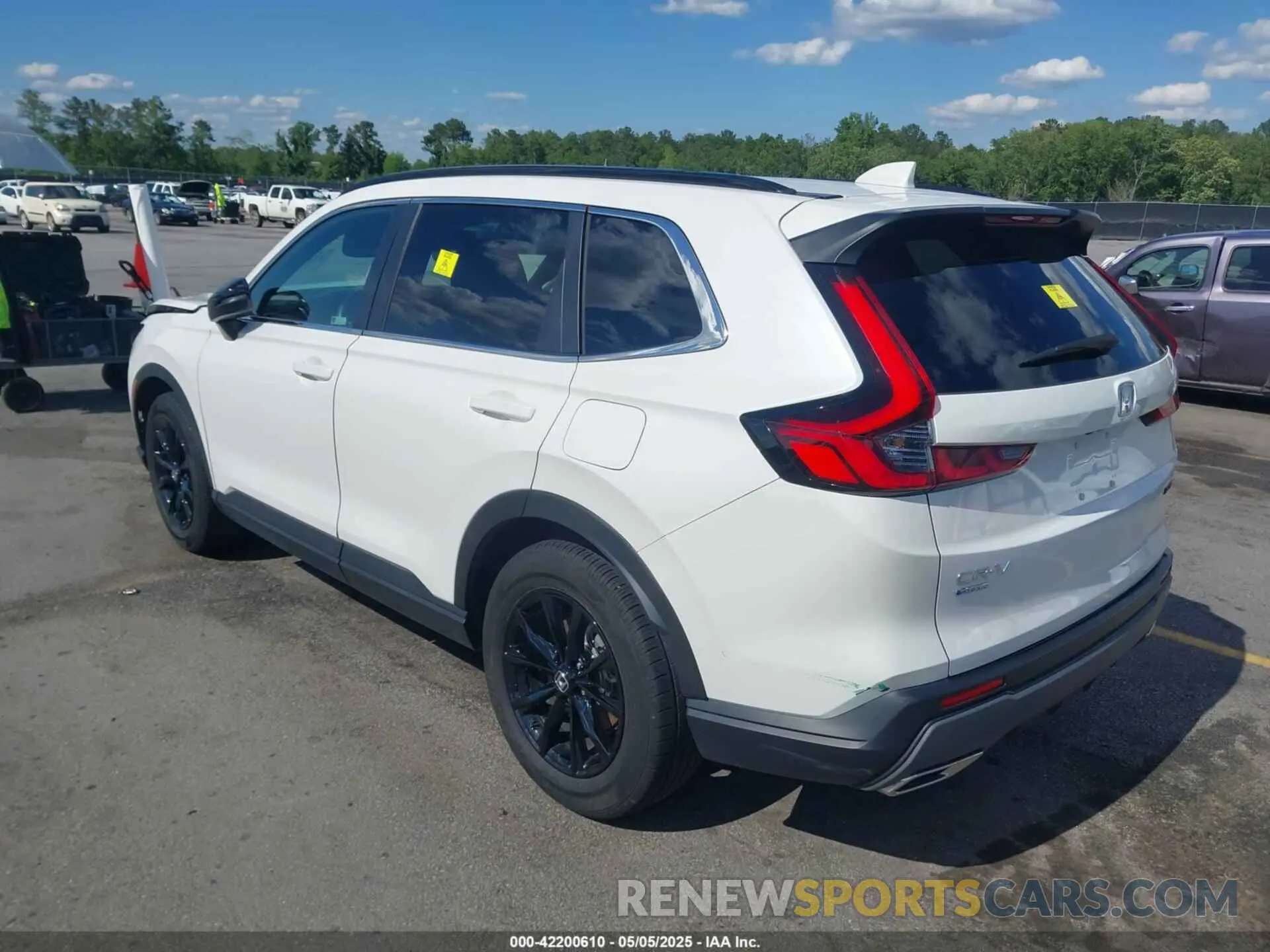 3 Фотография поврежденного автомобиля 5J6RS5H55PL000013 HONDA CR-V HYBRID 2023