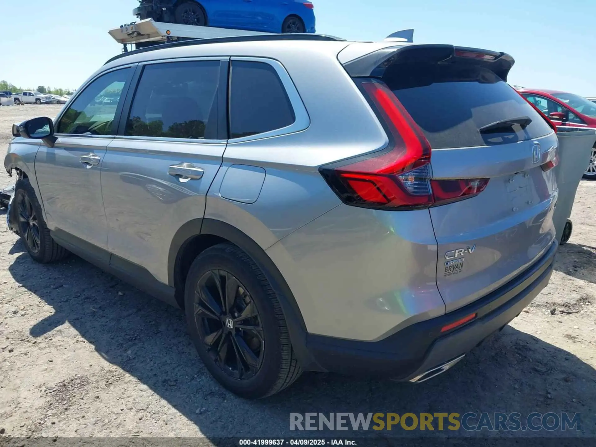 3 Фотография поврежденного автомобиля 5J6RS6H93PL004120 HONDA CR-V HYBRID 2023