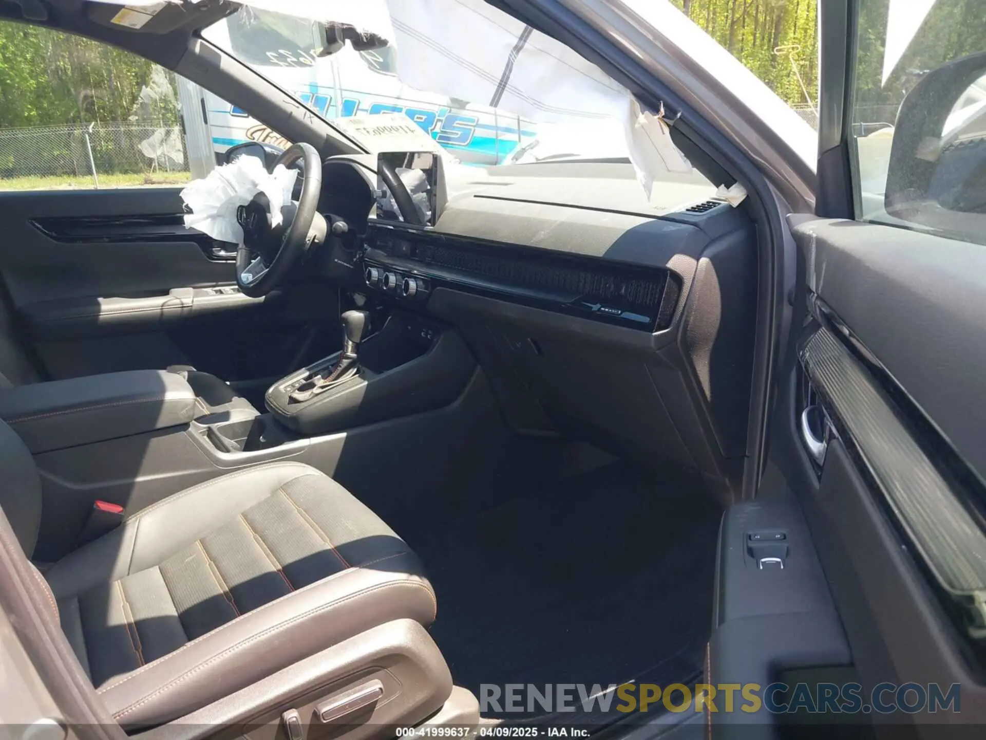 5 Фотография поврежденного автомобиля 5J6RS6H93PL004120 HONDA CR-V HYBRID 2023