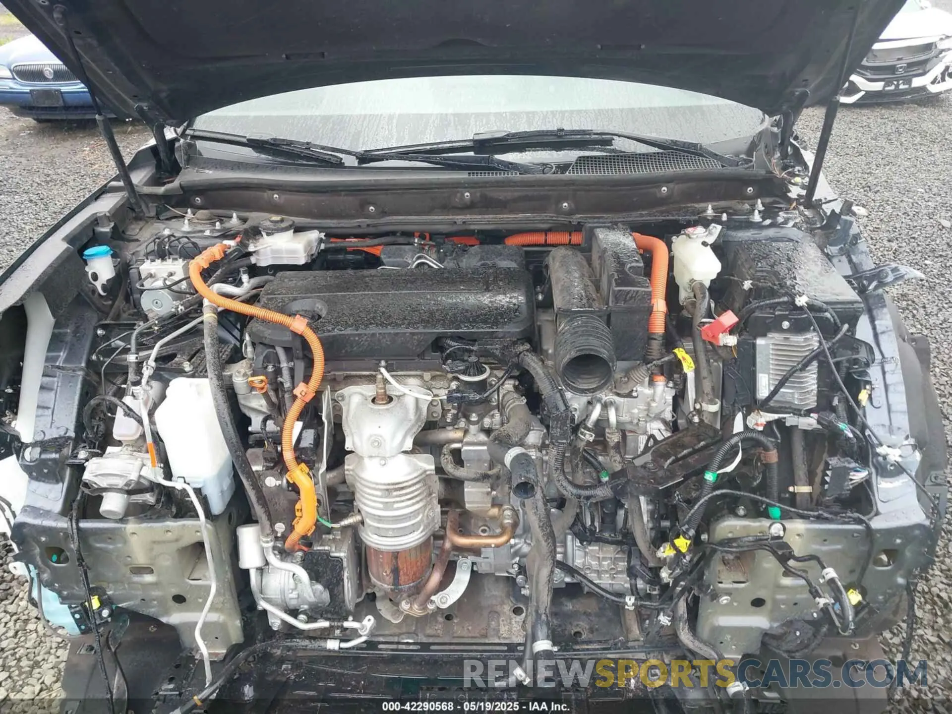 10 Photograph of a damaged car 5J6RS6H94PL006801 HONDA CR-V HYBRID 2023