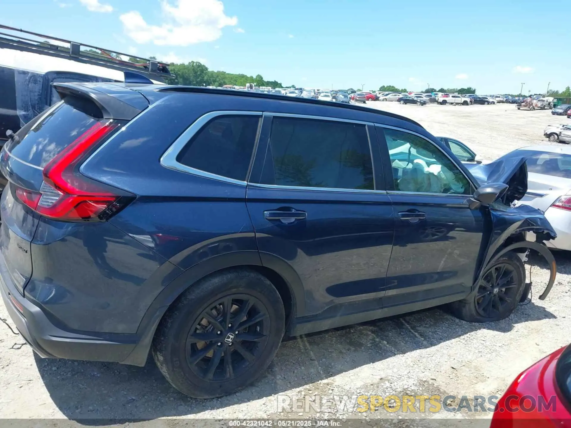 12 Photograph of a damaged car 7FARS5H53PE001111 HONDA CR-V HYBRID 2023