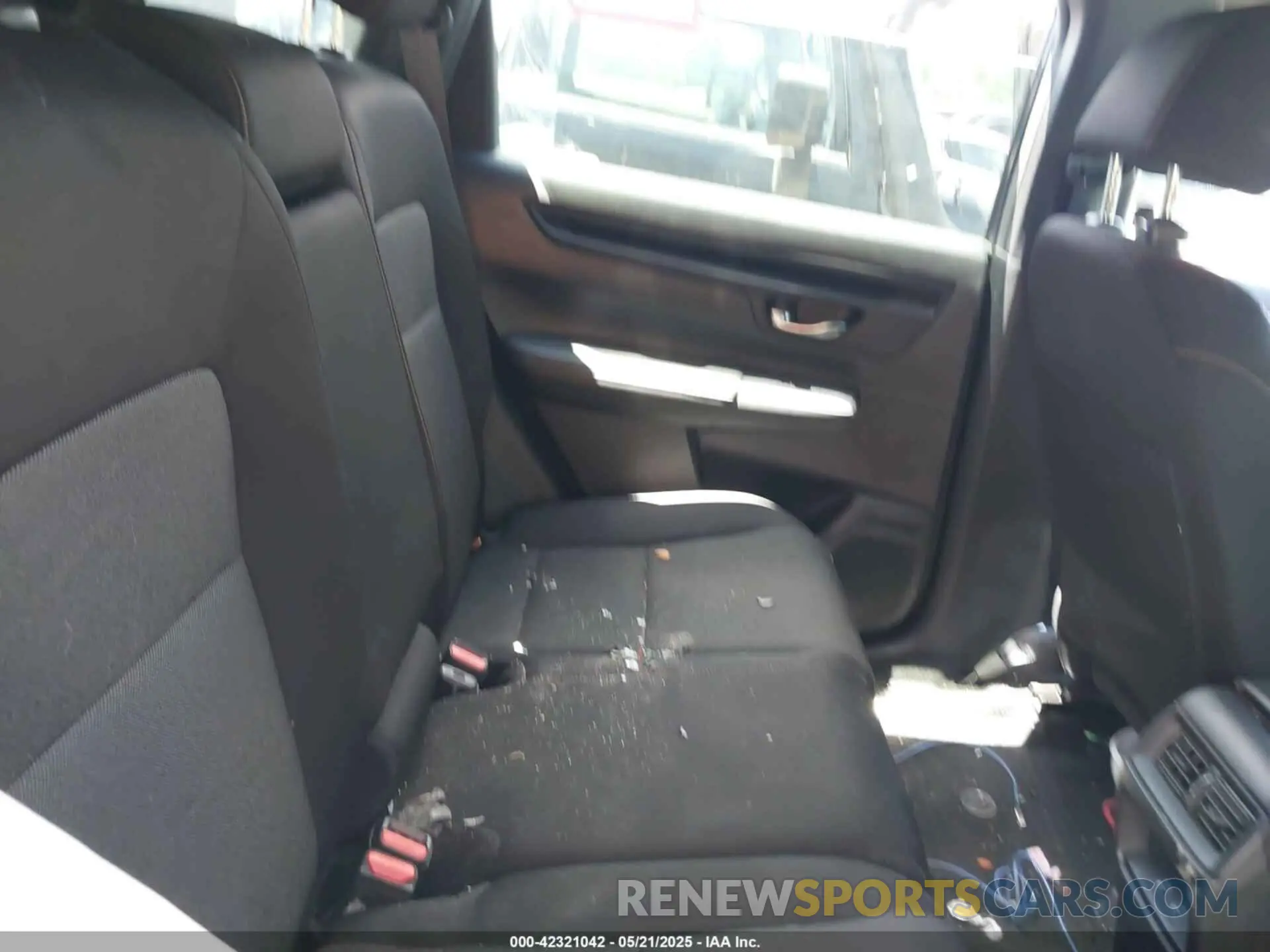 8 Photograph of a damaged car 7FARS5H53PE001111 HONDA CR-V HYBRID 2023