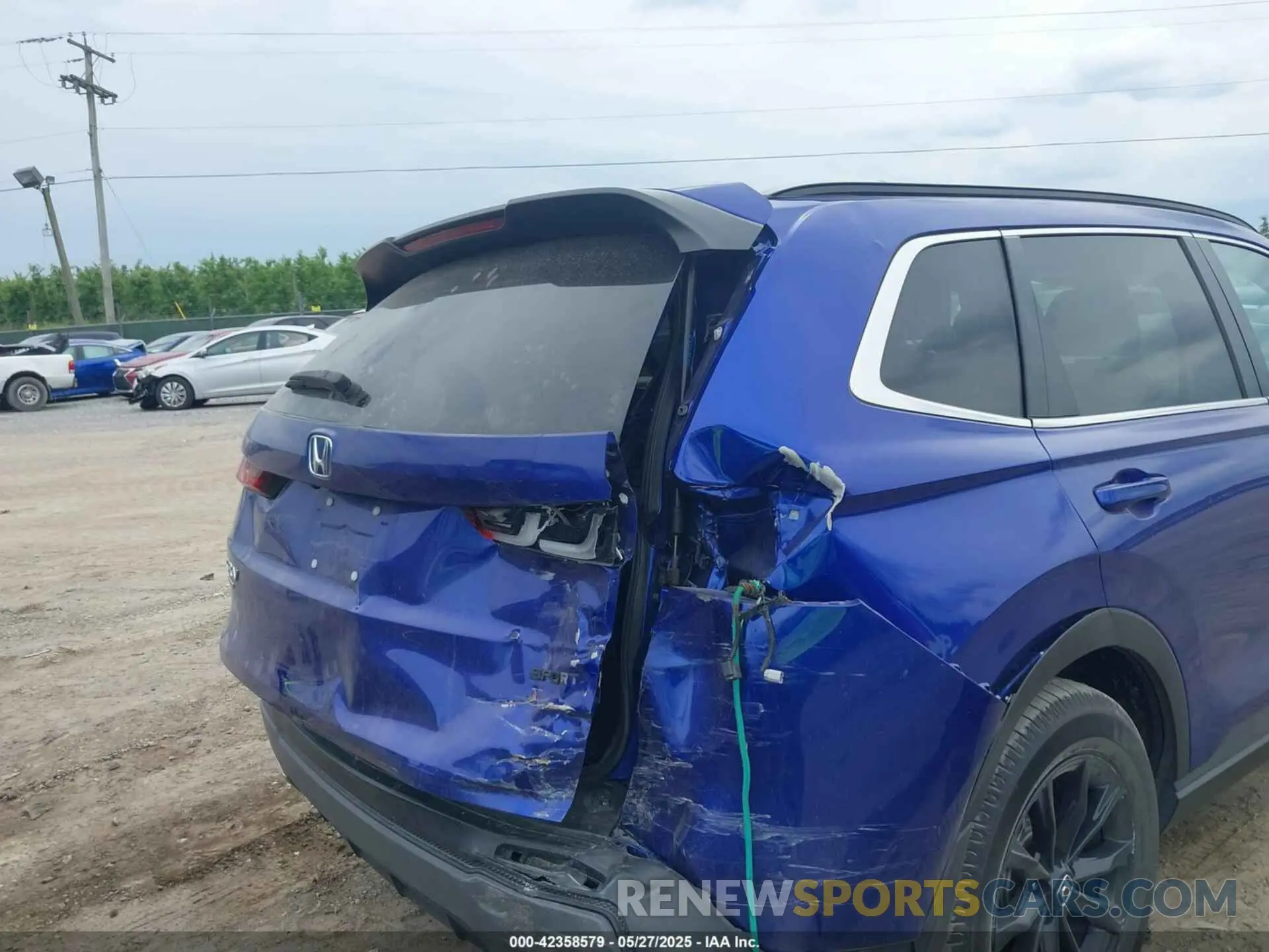 6 Photograph of a damaged car 7FARS6H51PE032895 HONDA CR-V HYBRID 2023