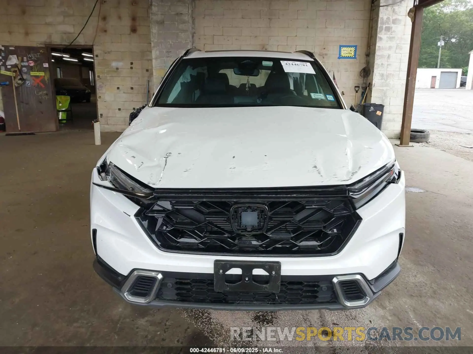 12 Photograph of a damaged car 7FARS6H90PE015430 HONDA CR-V HYBRID 2023