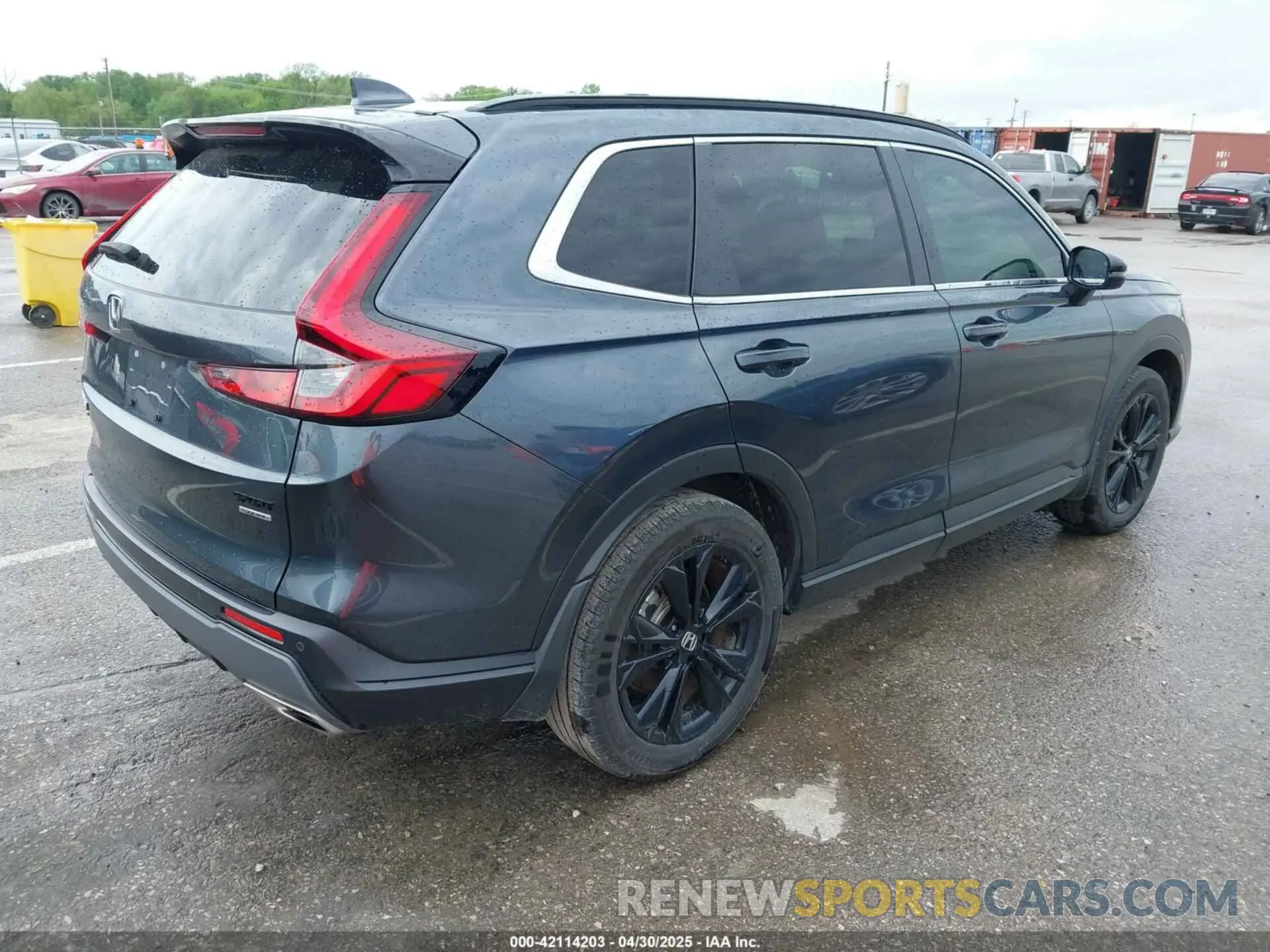 4 Фотография поврежденного автомобиля 7FARS6H95PE010773 HONDA CR-V HYBRID 2023