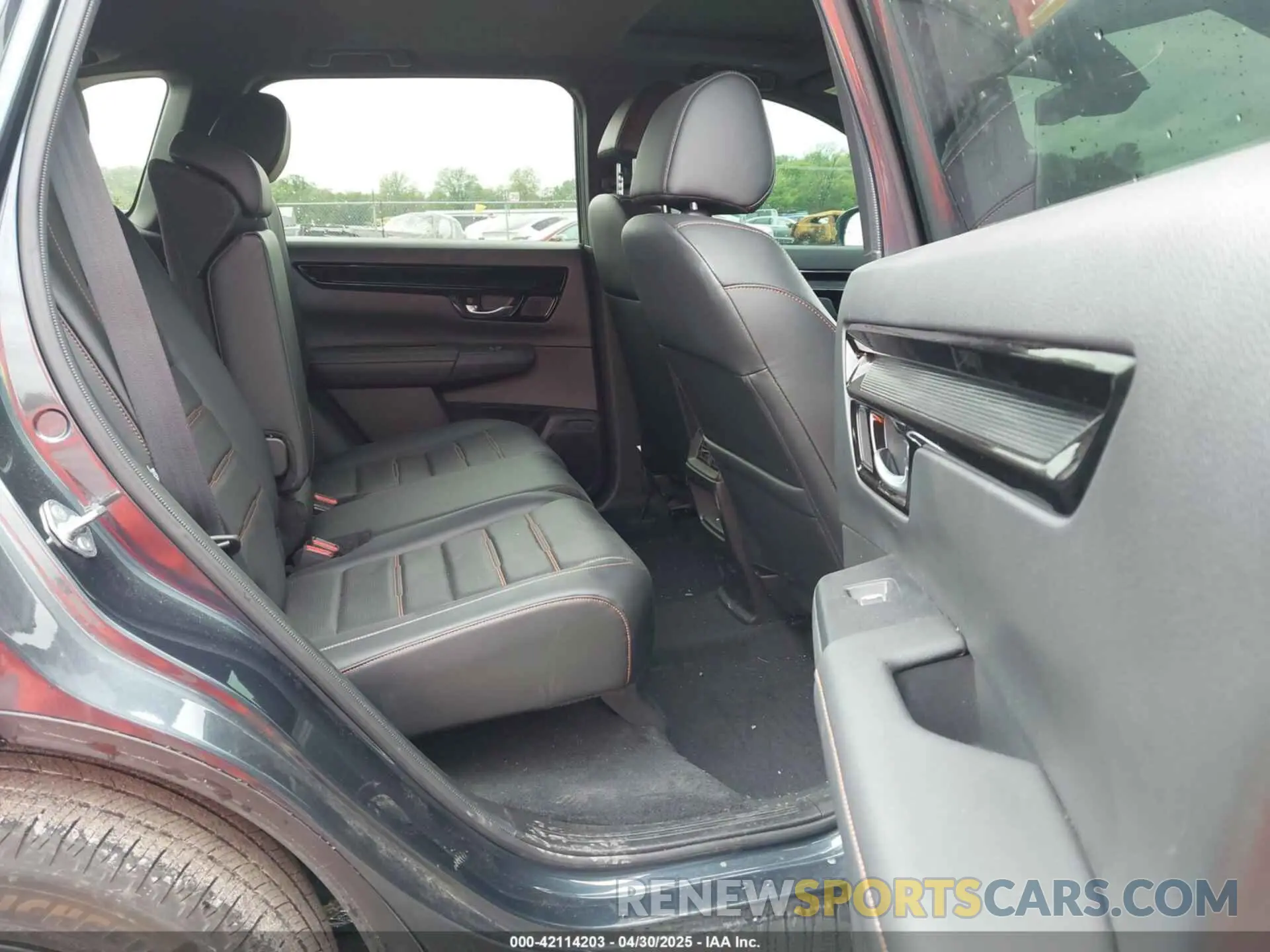 8 Фотография поврежденного автомобиля 7FARS6H95PE010773 HONDA CR-V HYBRID 2023