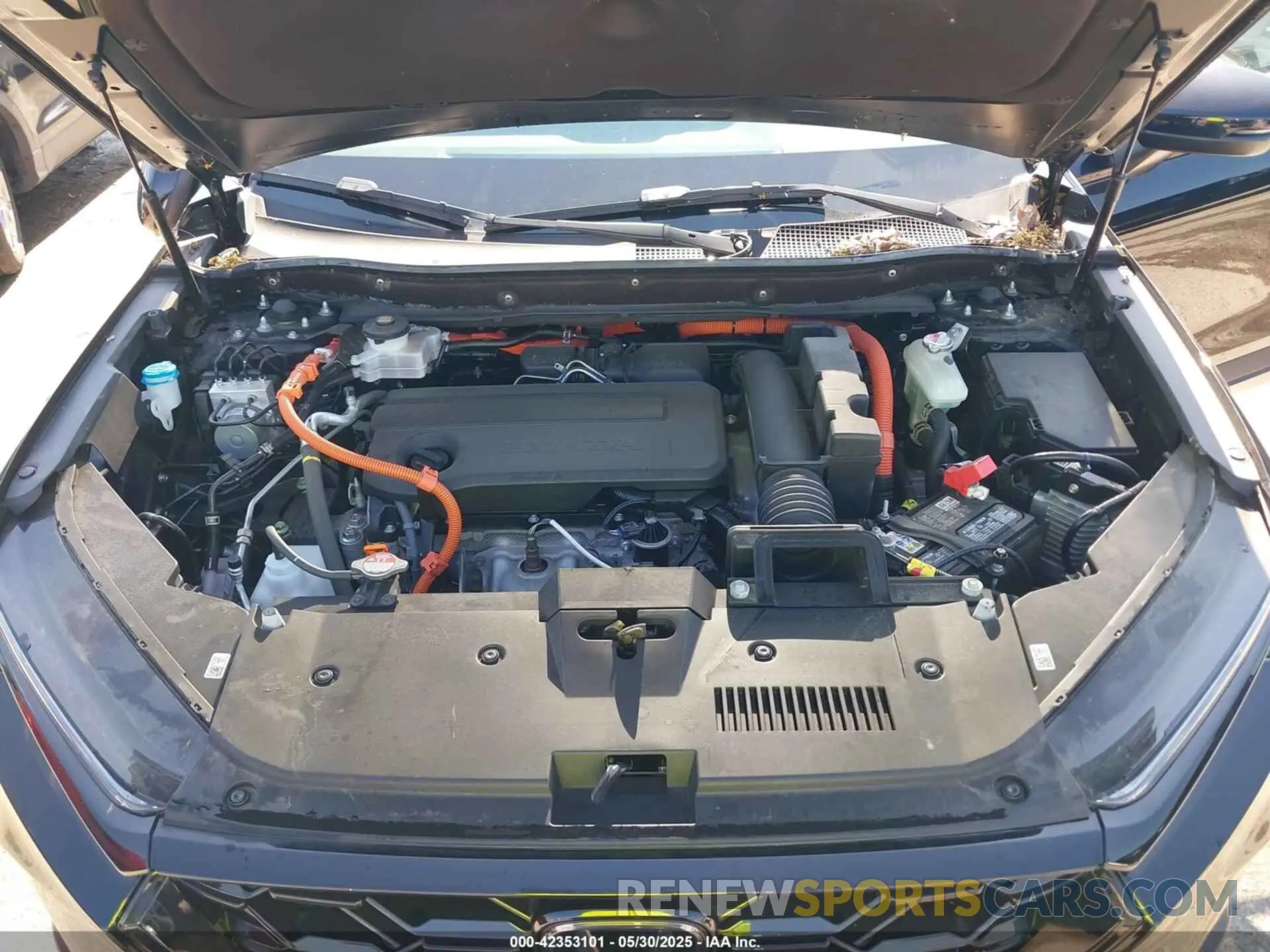 10 Photograph of a damaged car 7FARS6H96PE036332 HONDA CR-V HYBRID 2023
