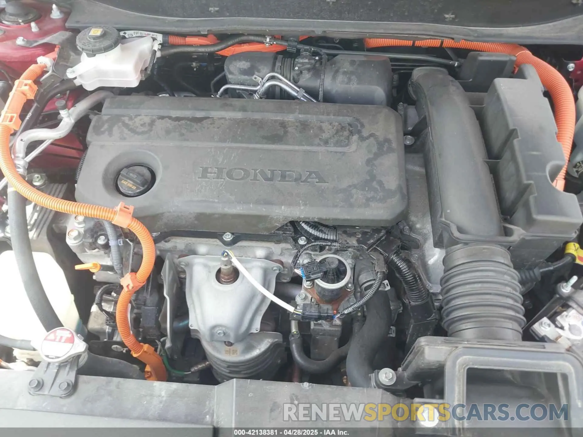 10 Photograph of a damaged car 5J6RS6H85RL003481 HONDA CR-V HYBRID 2024