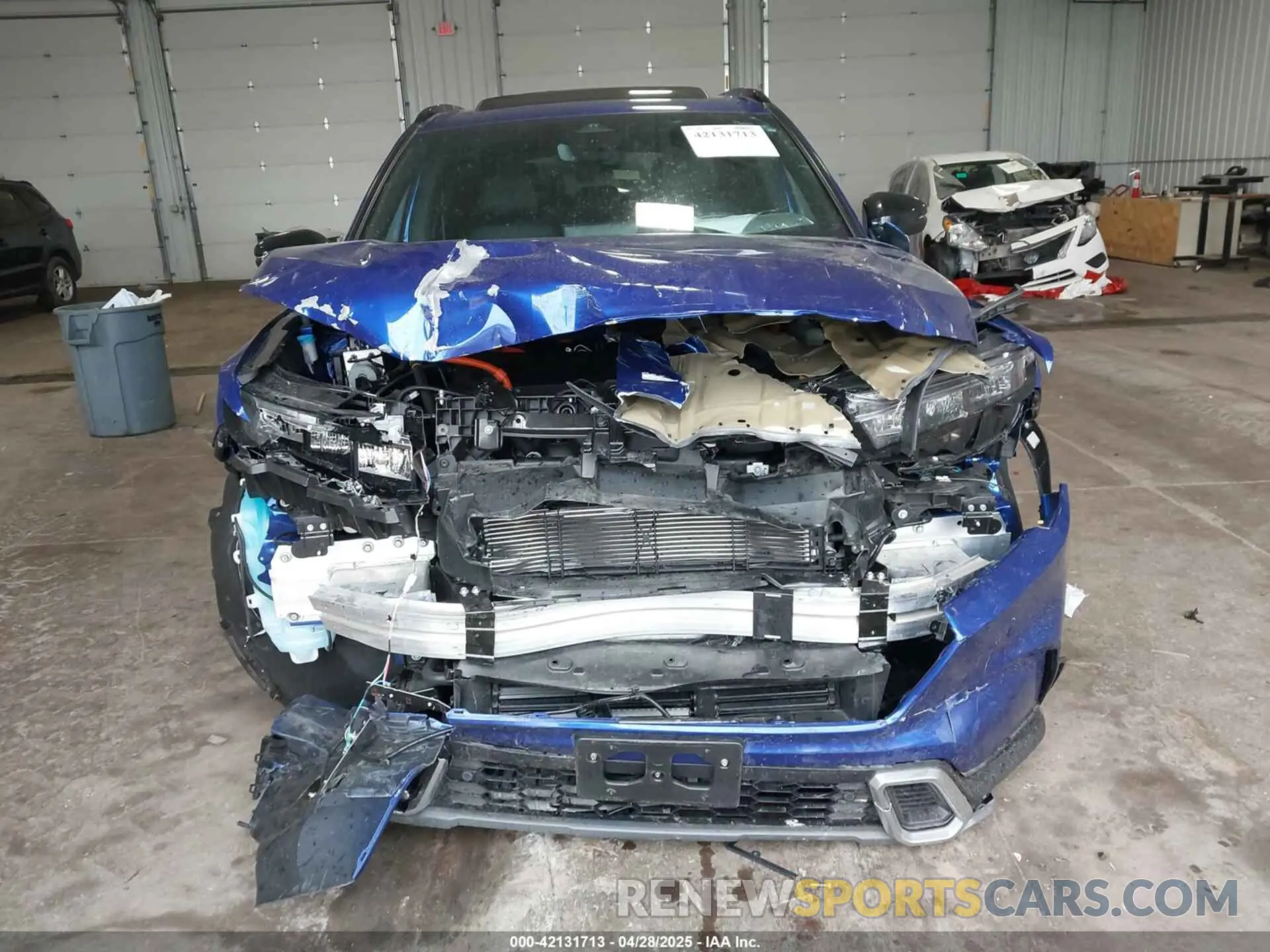 12 Photograph of a damaged car 5J6RS6H92RL013104 HONDA CR-V HYBRID 2024