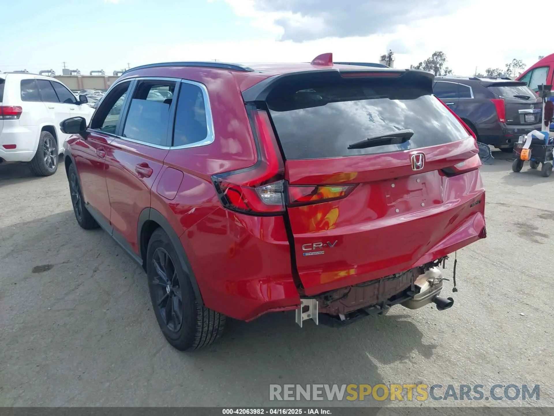 3 Photograph of a damaged car 7FARS5H50RE035932 HONDA CR-V HYBRID 2024