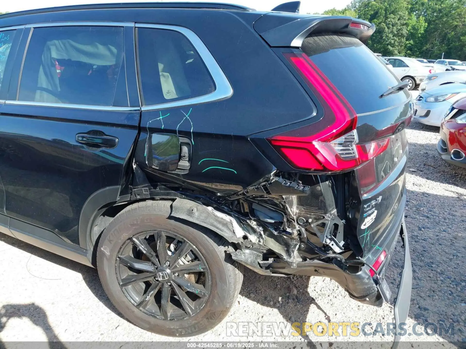 6 Photograph of a damaged car 7FARS5H51RE037401 HONDA CR-V HYBRID 2024