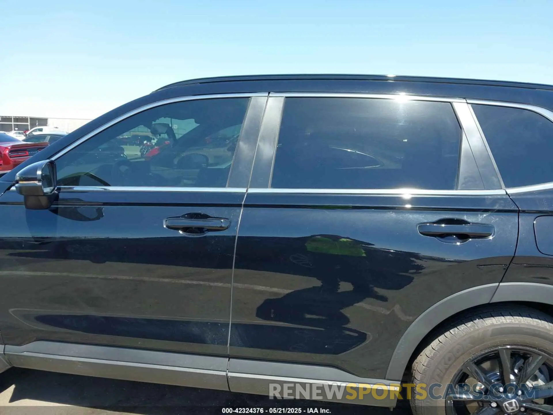 14 Photograph of a damaged car 7FARS5H52RE007582 HONDA CR-V HYBRID 2024