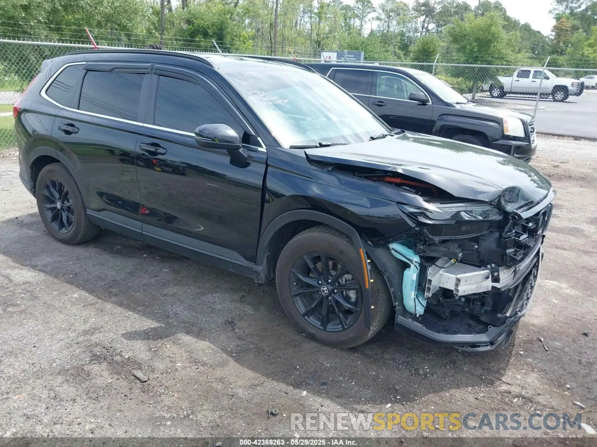 1 Photograph of a damaged car 7FARS5H56RE005625 HONDA CR-V HYBRID 2024