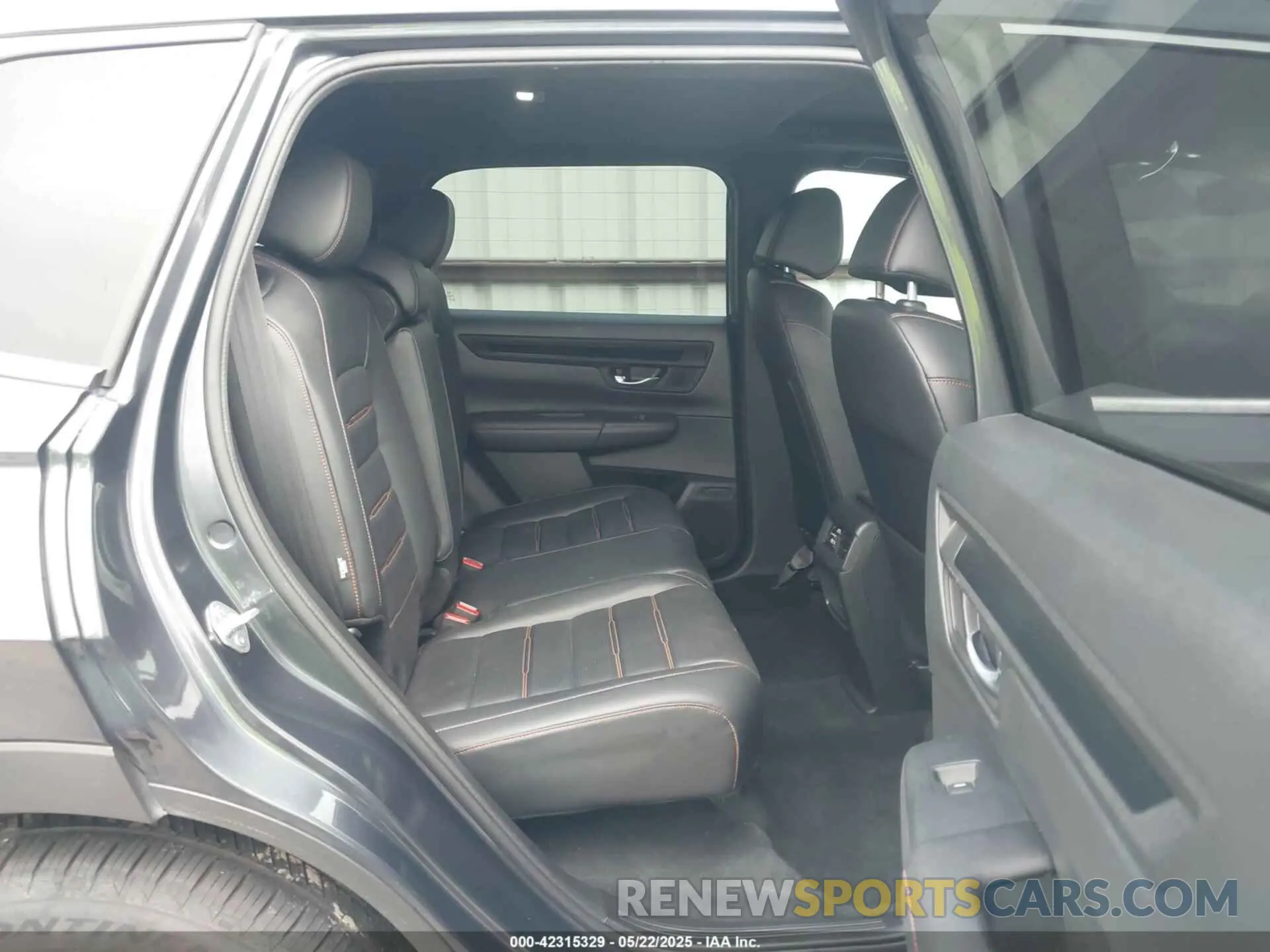 8 Photograph of a damaged car 7FARS5H81RE023590 HONDA CR-V HYBRID 2024