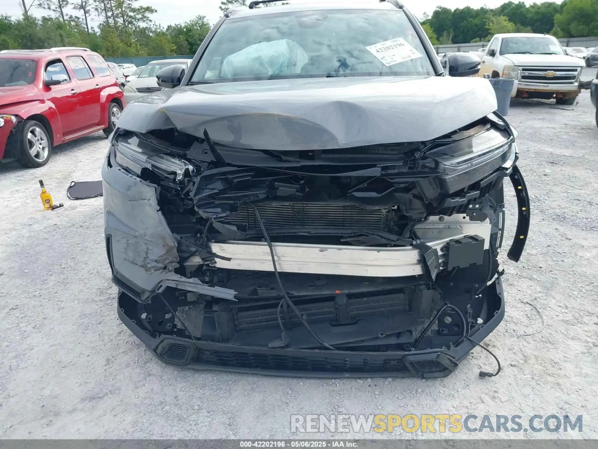 6 Photograph of a damaged car 7FARS5H84RE030291 HONDA CR-V HYBRID 2024