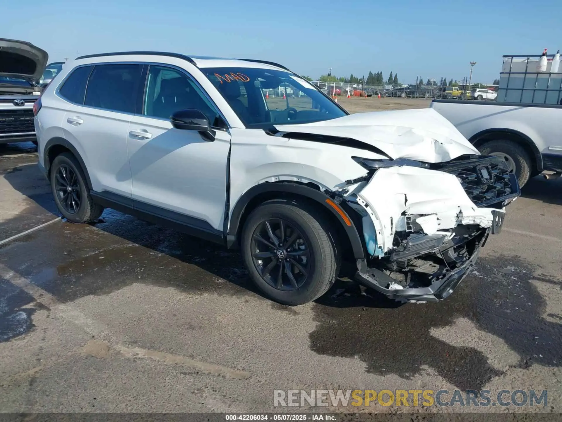 1 Photograph of a damaged car 7FARS6H84RE079321 HONDA CR-V HYBRID 2024
