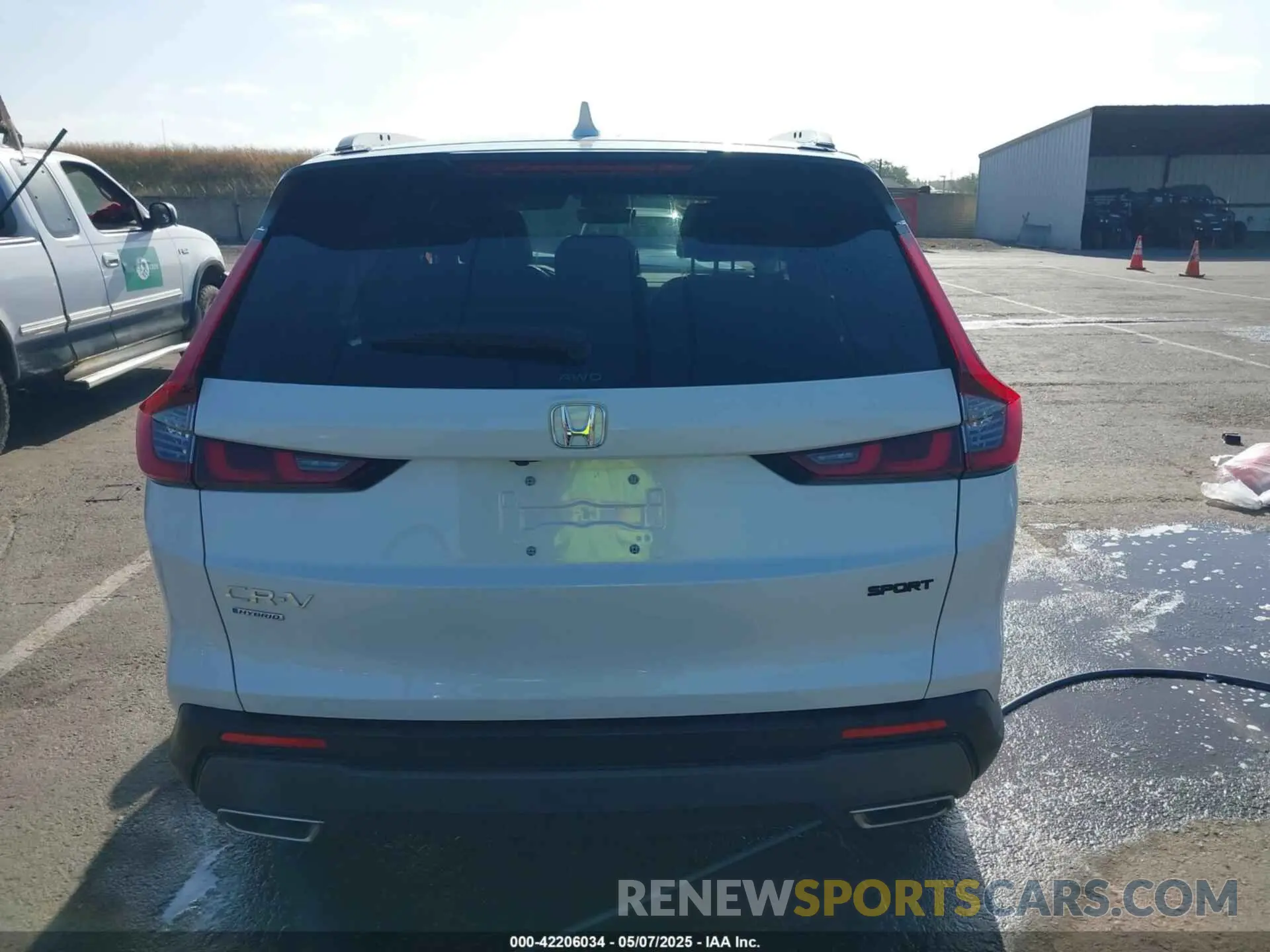 16 Photograph of a damaged car 7FARS6H84RE079321 HONDA CR-V HYBRID 2024