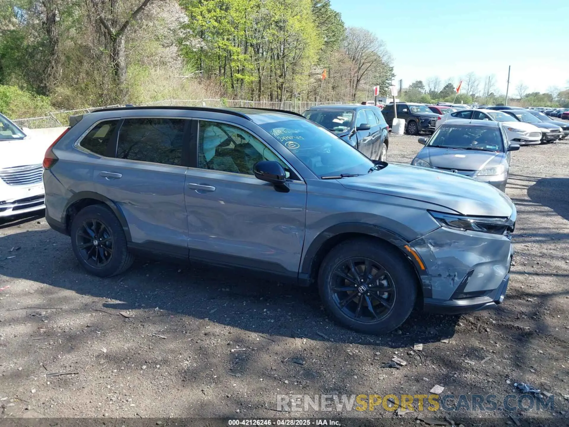 13 Photograph of a damaged car 7FARS6H87RE000031 HONDA CR-V HYBRID 2024