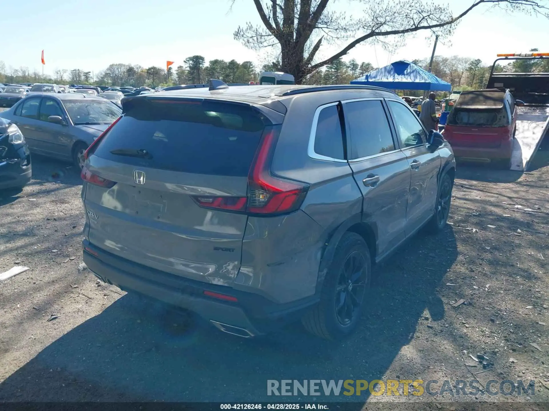 4 Photograph of a damaged car 7FARS6H87RE000031 HONDA CR-V HYBRID 2024