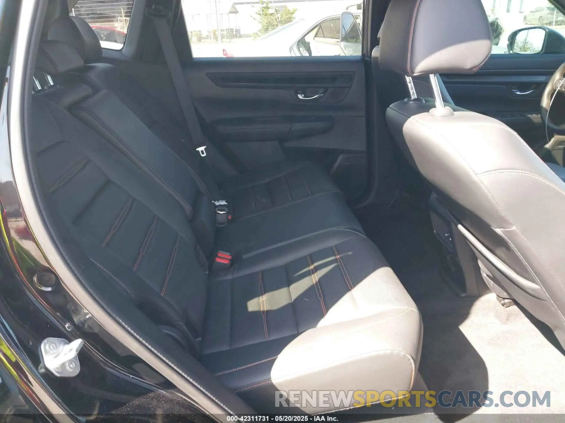 8 Photograph of a damaged car 7FARS6H89RE069089 HONDA CR-V HYBRID 2024