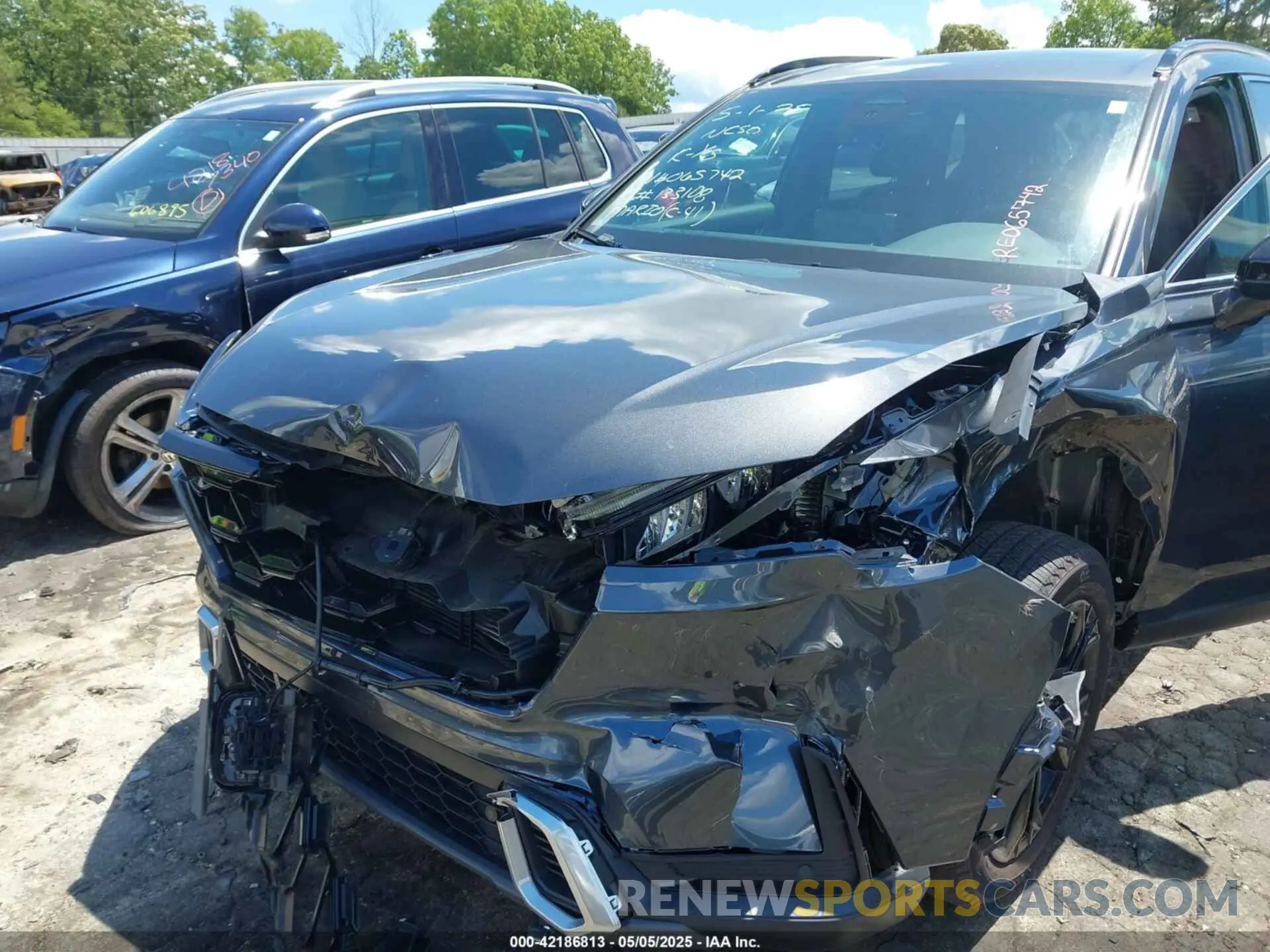 6 Photograph of a damaged car 7FARS6H91RE065742 HONDA CR-V HYBRID 2024