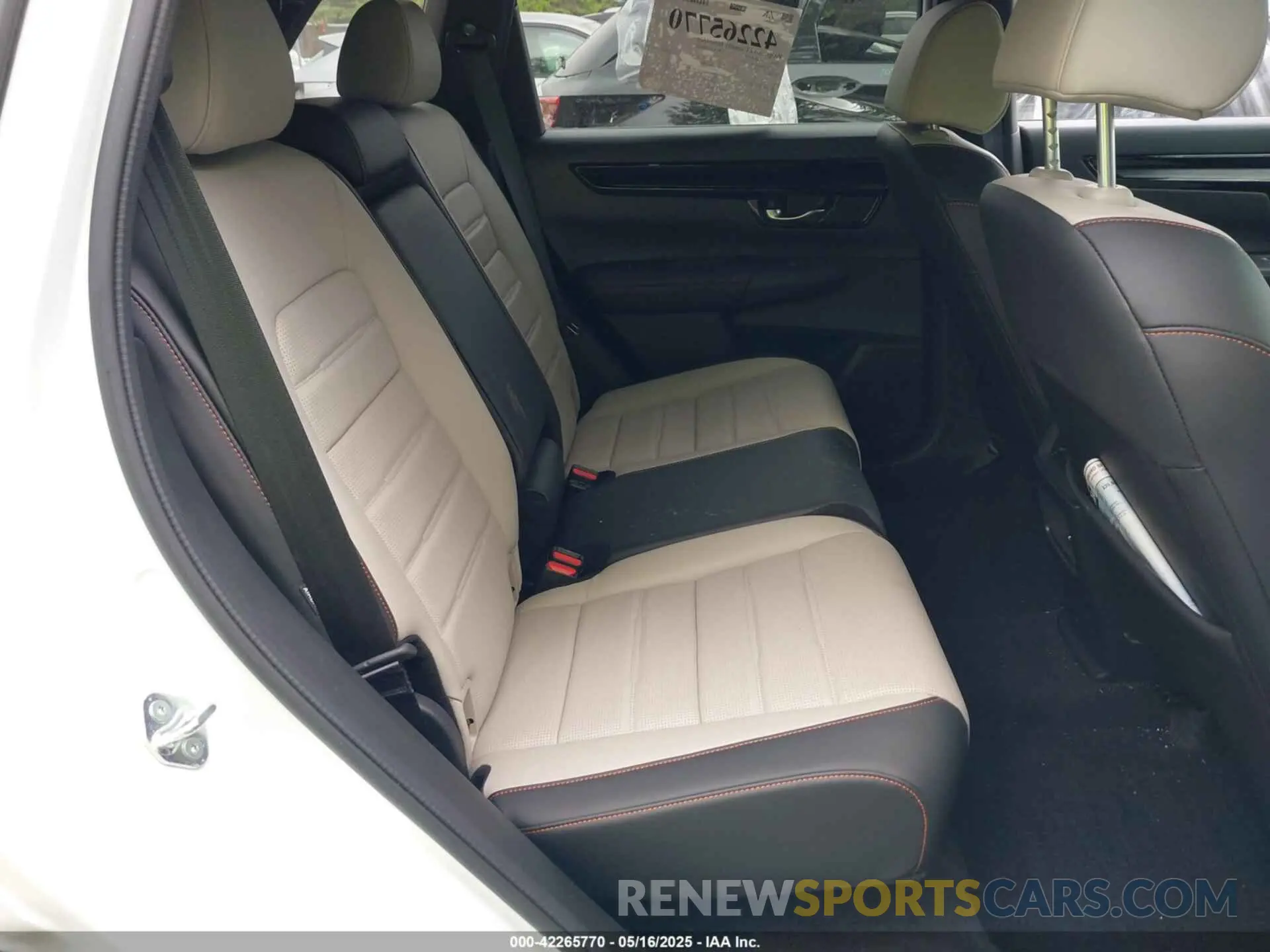 8 Фотография поврежденного автомобиля 7FARS6H93RE014727 HONDA CR-V HYBRID 2024